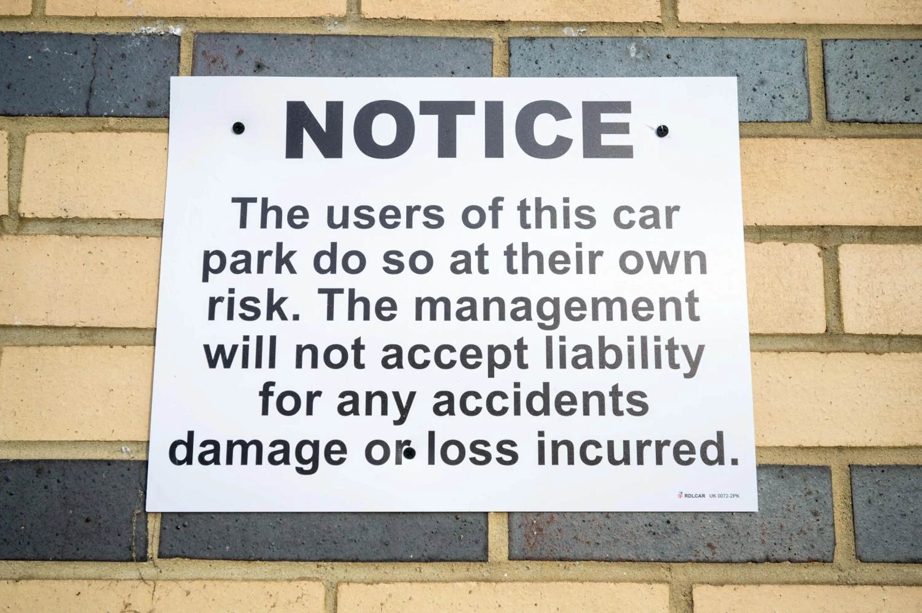 Parking in ibis budget London Barking