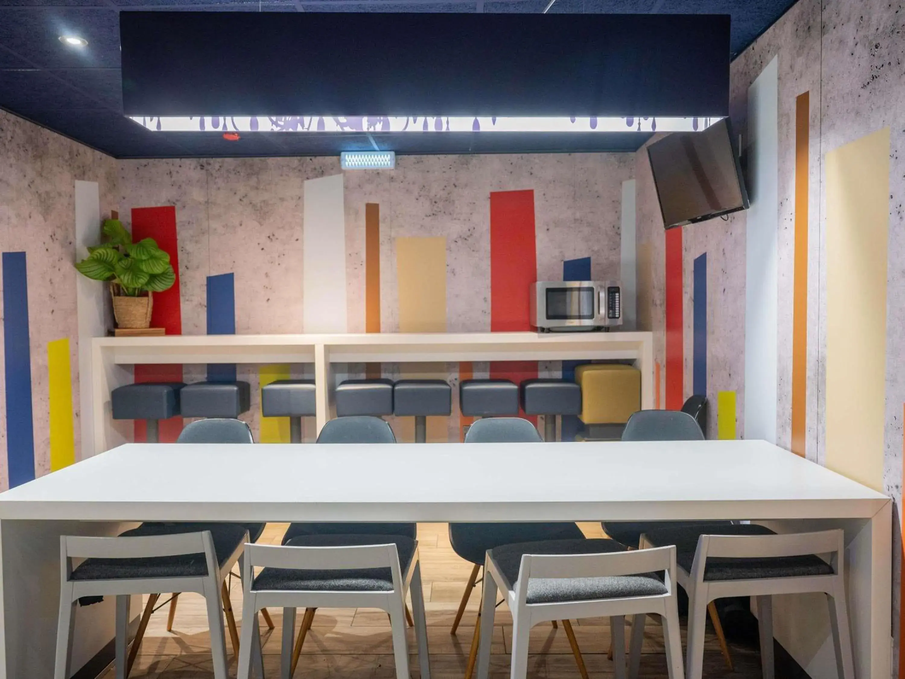 Restaurant/places to eat in ibis budget London Barking Restaurant/places to eat in ibis budget London Barking