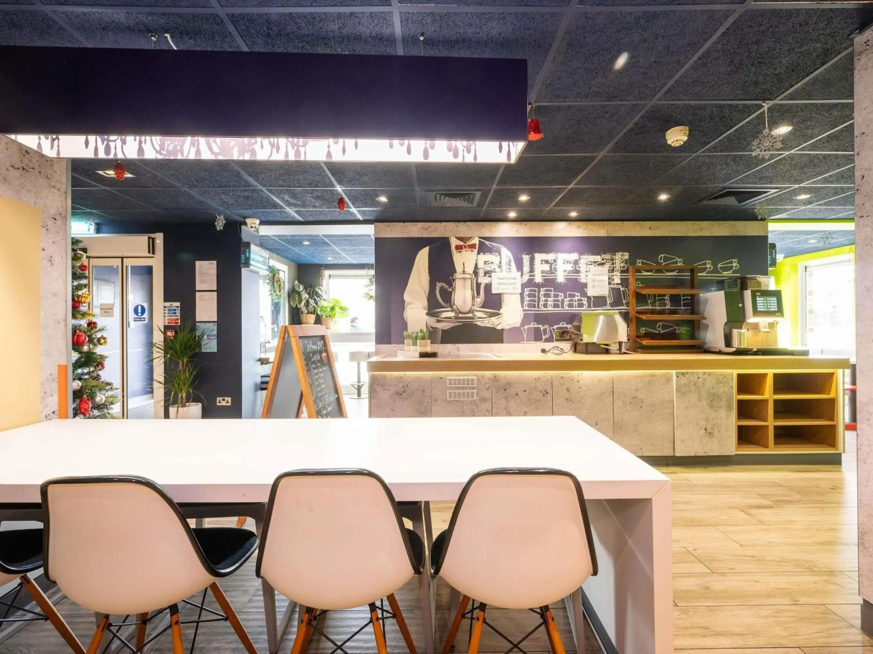 Restaurant/places to eat in ibis budget London Barking Restaurant/places to eat in ibis budget London Barking