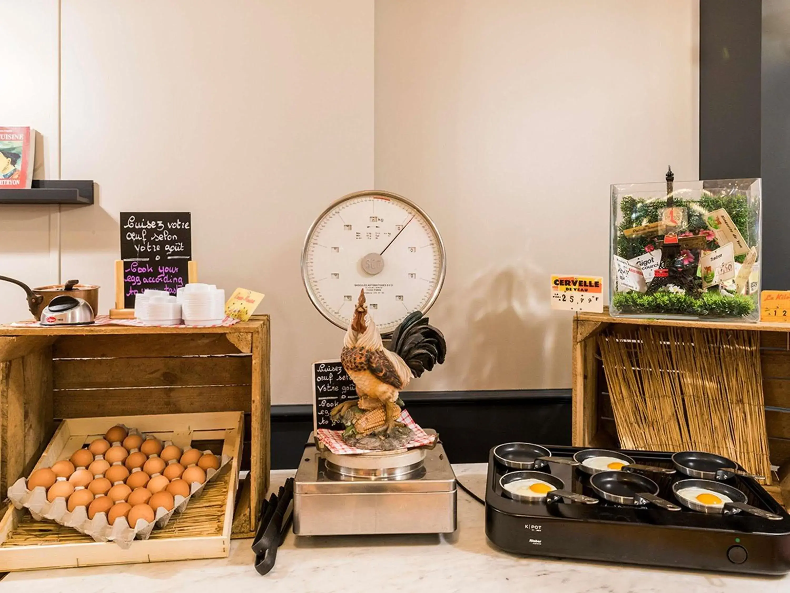 Breakfast in Mercure Paris Roissy CDG Breakfast in Mercure Paris Roissy CDG