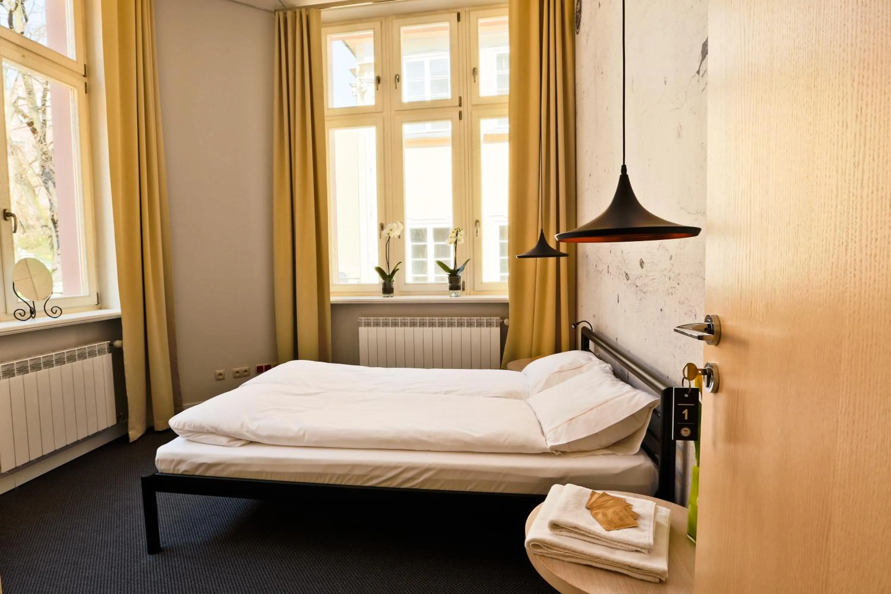 Bed in Sleep in Hostel & Apartments Stary Rynek