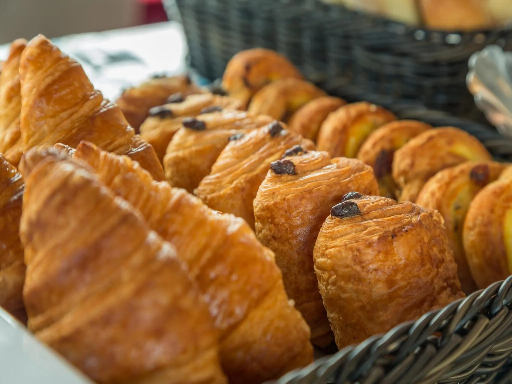 Buffet breakfast in Hôtel La Comtesse