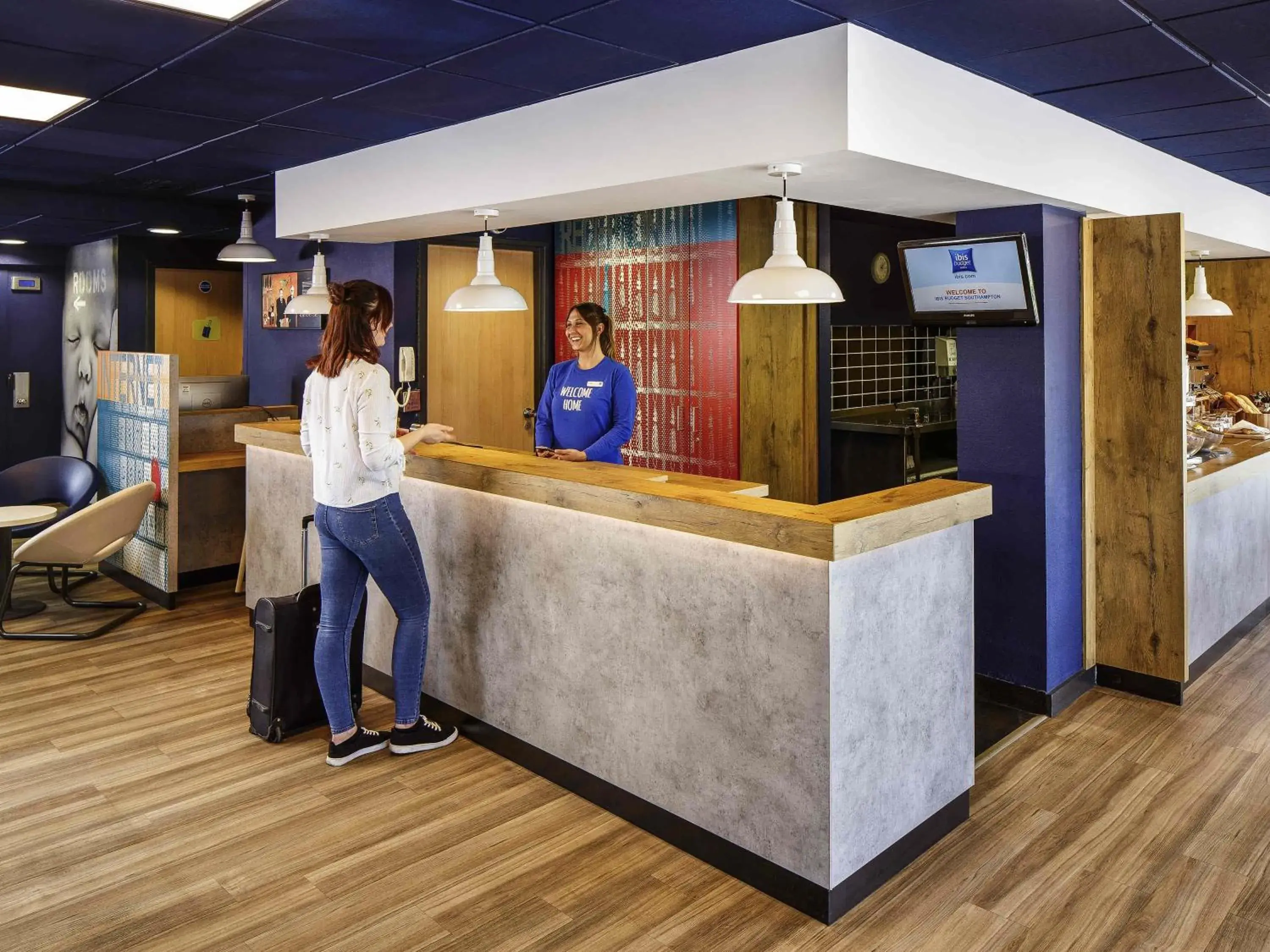 Property building in ibis budget Southampton Centre Property building in ibis budget Southampton Centre