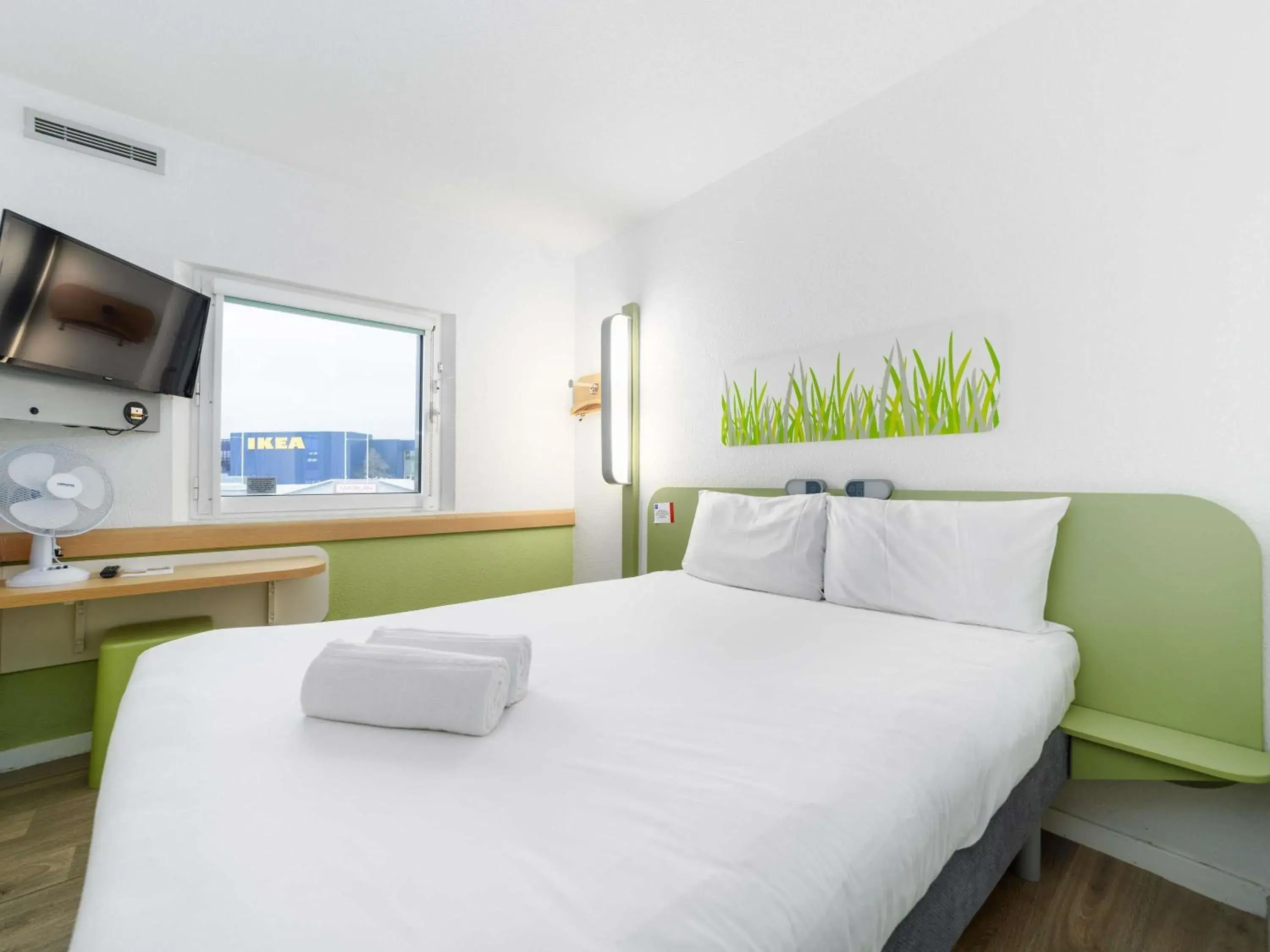 Bedroom, Bed in ibis budget Southampton Centre Bedroom, Bed in ibis budget Southampton Centre