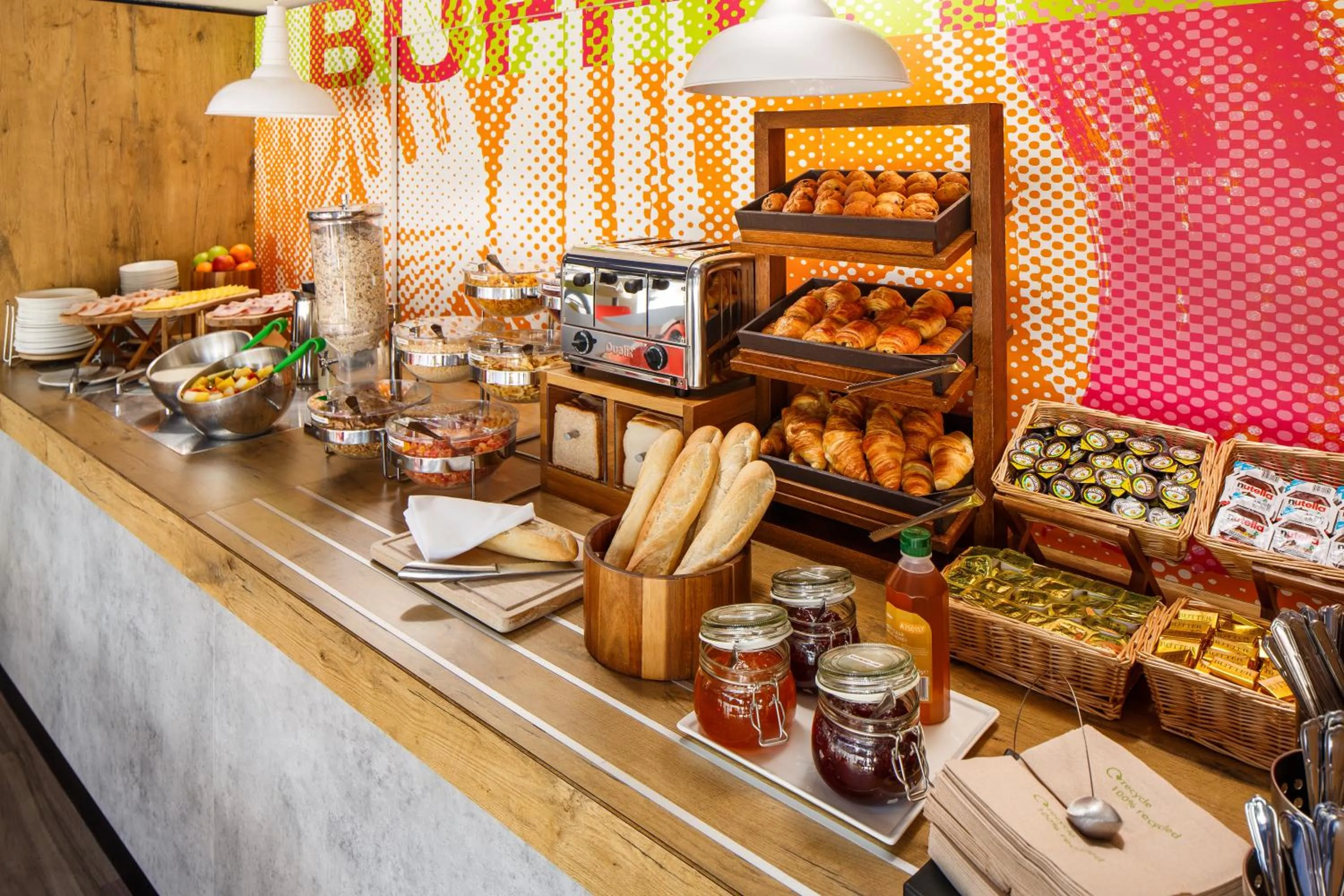 Breakfast in ibis budget Southampton Centre