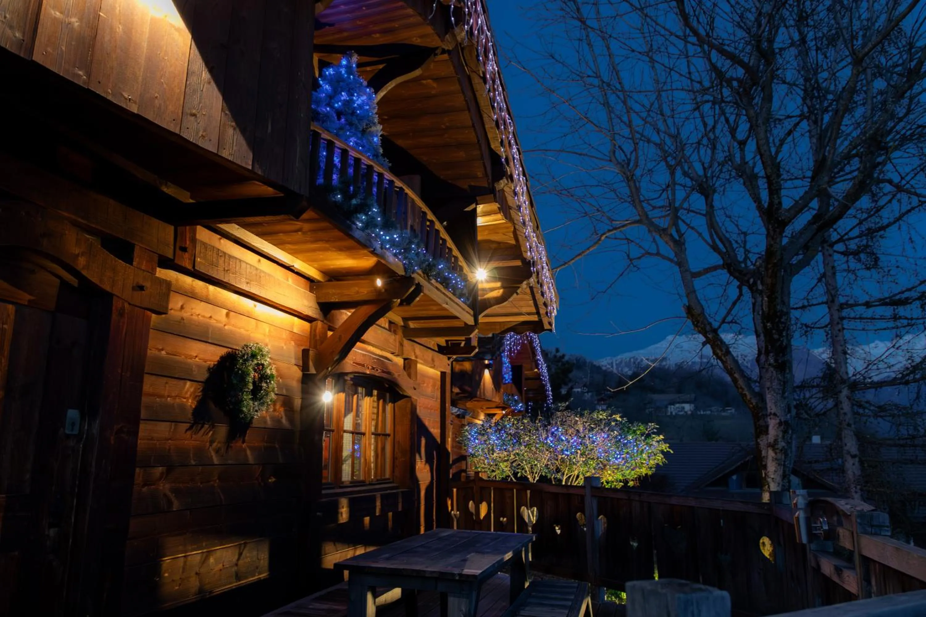 Property building in Les Greniers du Mont Blanc