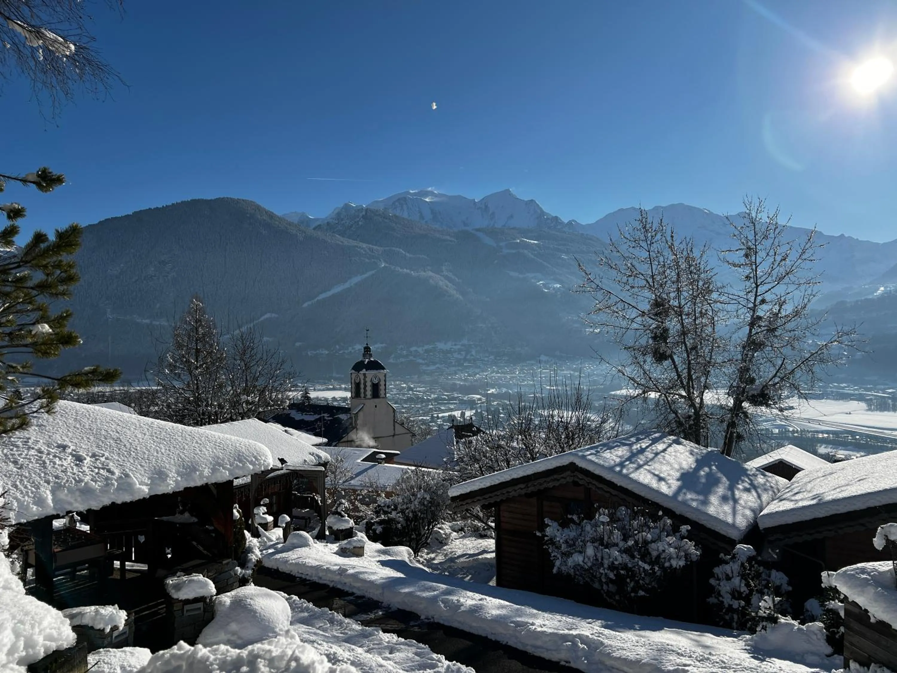 Mountain view in Les Greniers du Mont Blanc