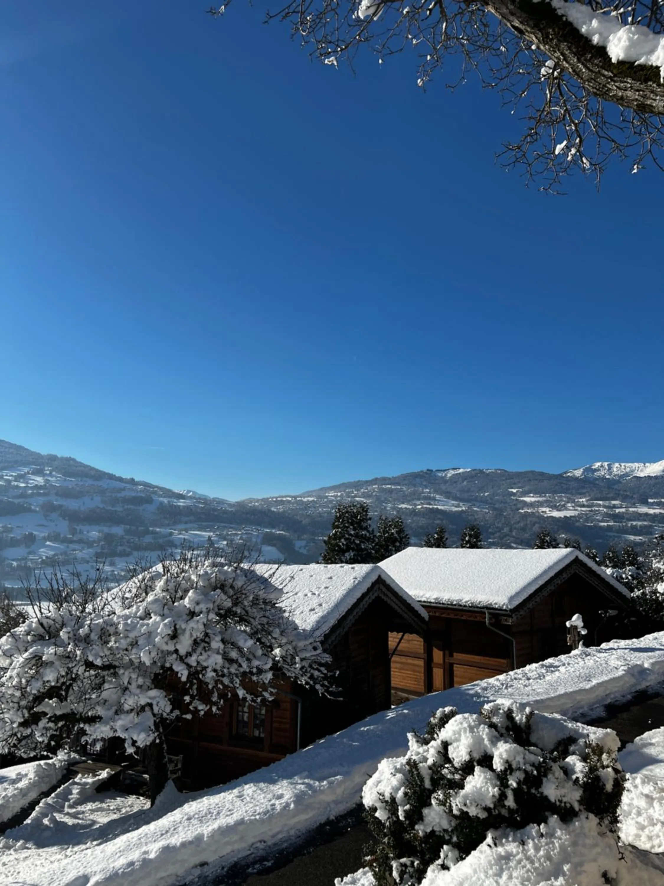 Mountain view in Les Greniers du Mont Blanc