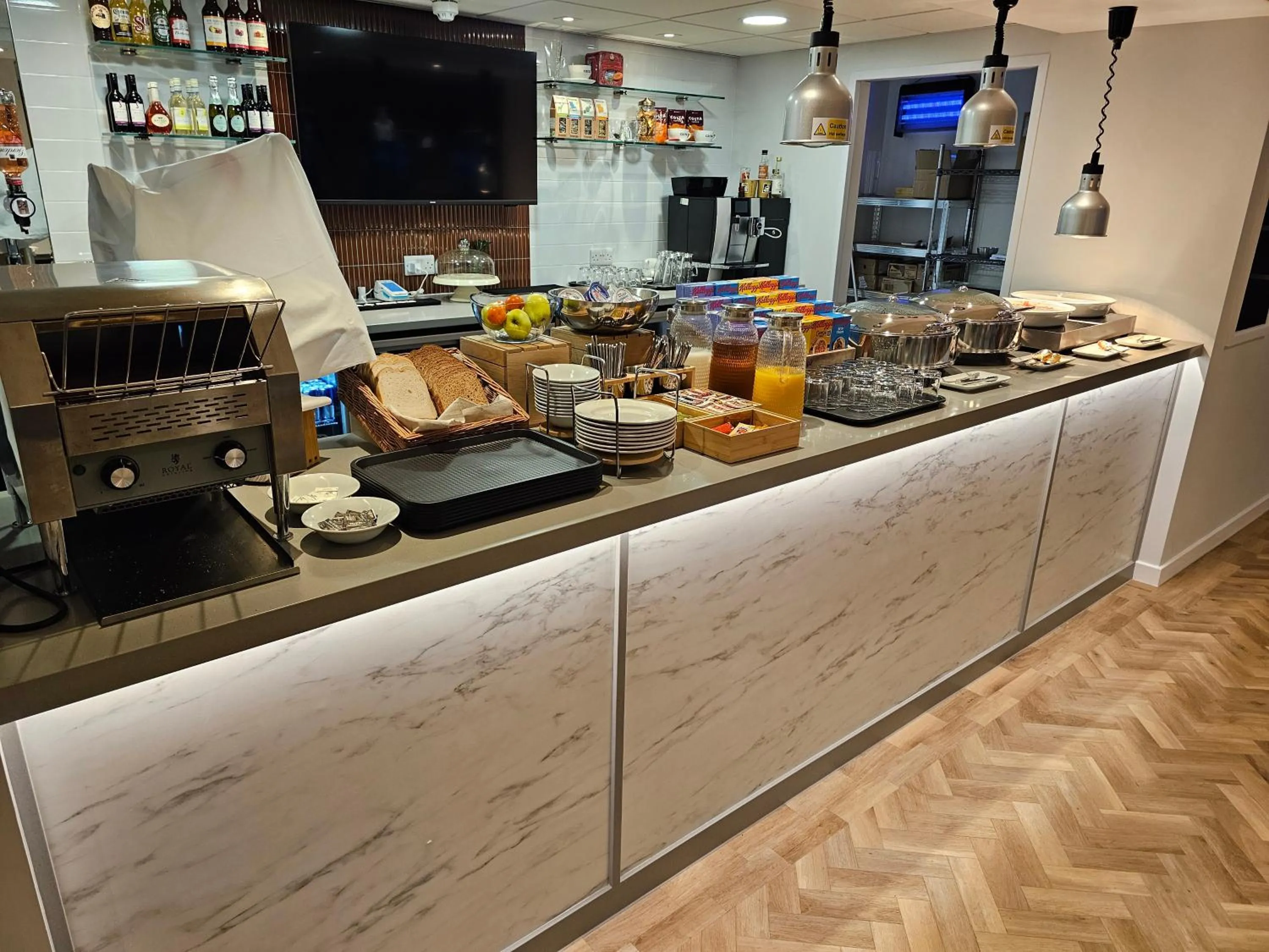 Breakfast in ibis budget Derby