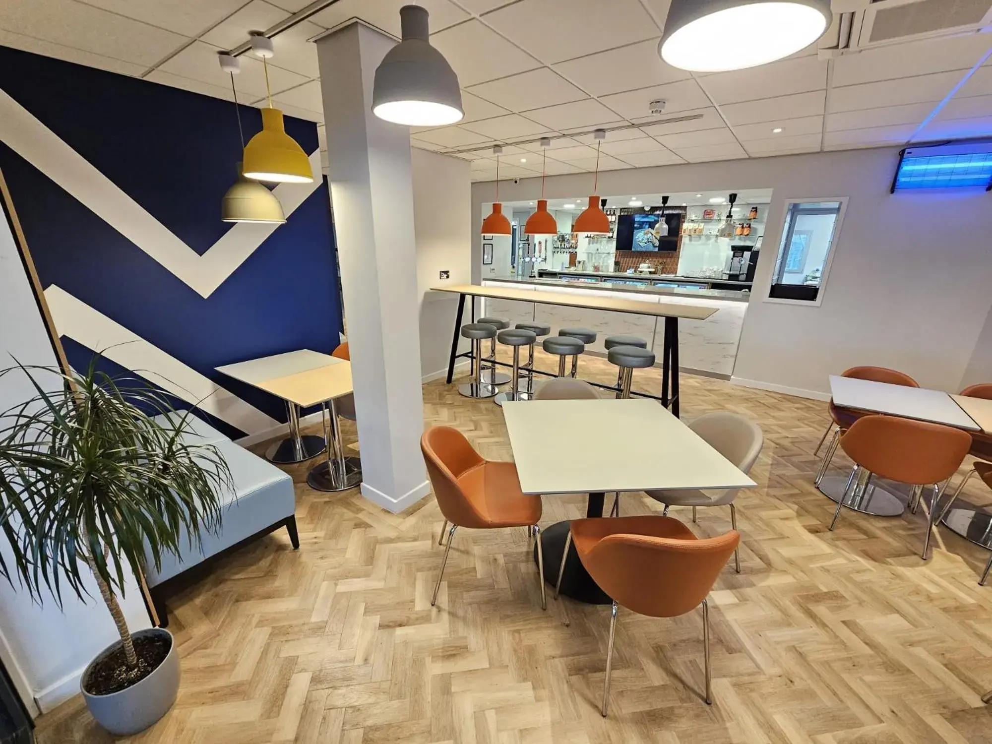 Lounge or bar in ibis budget Derby Lounge or bar in ibis budget Derby