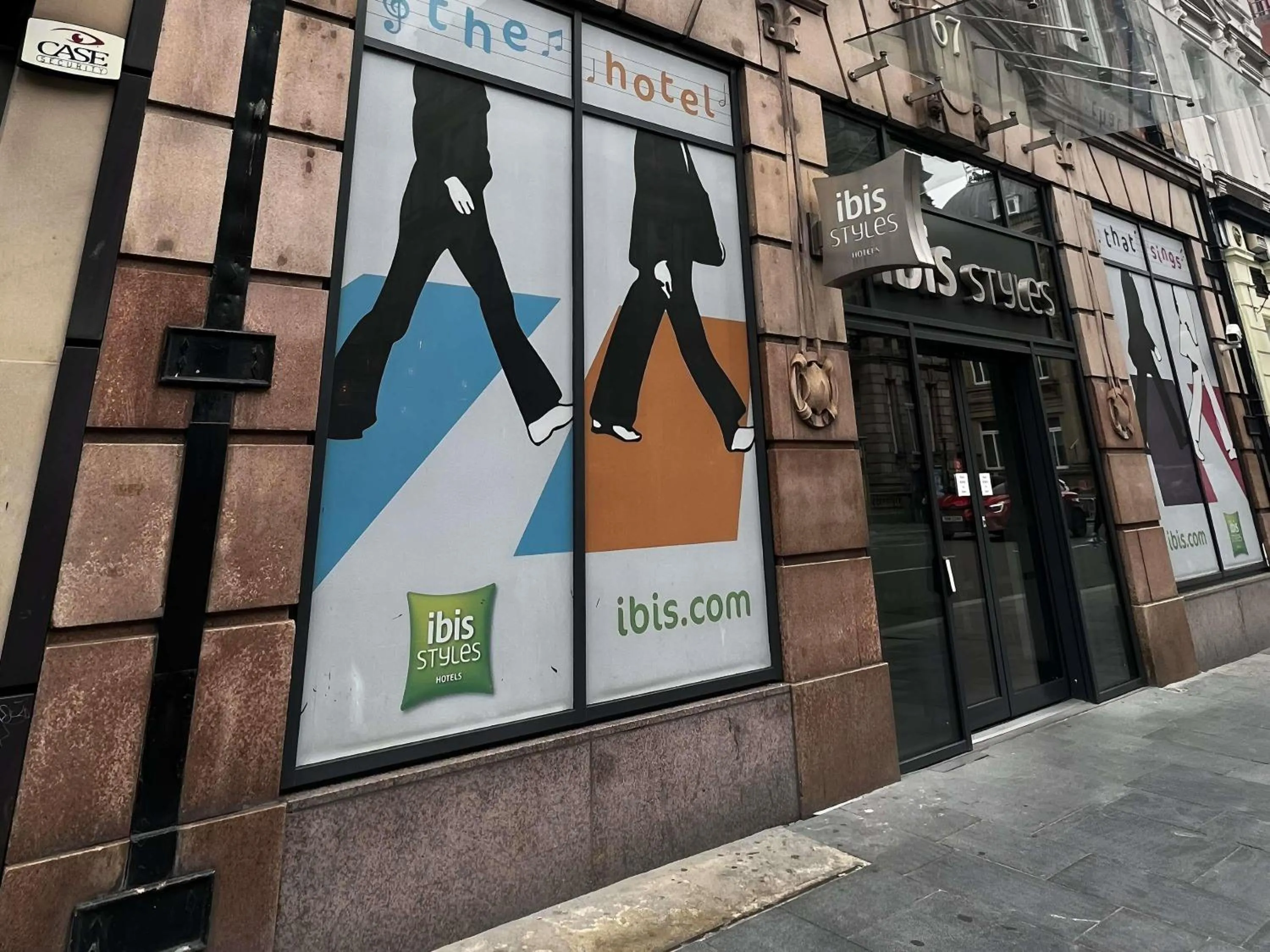 Property building in Ibis Styles Liverpool Centre Dale Street - Cavern Quarter