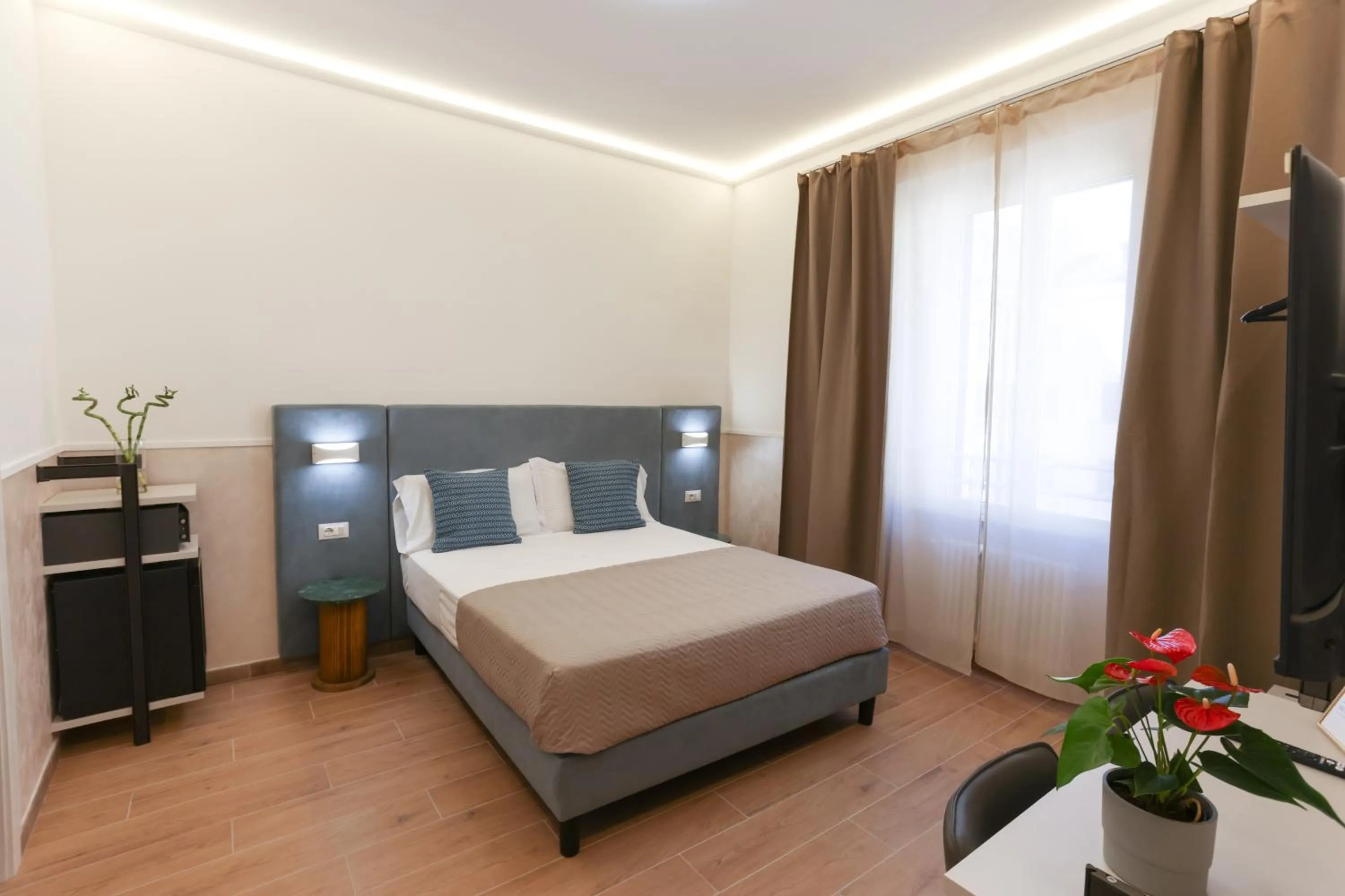 Photo of the whole room, Bed in B&B Smart Rooms