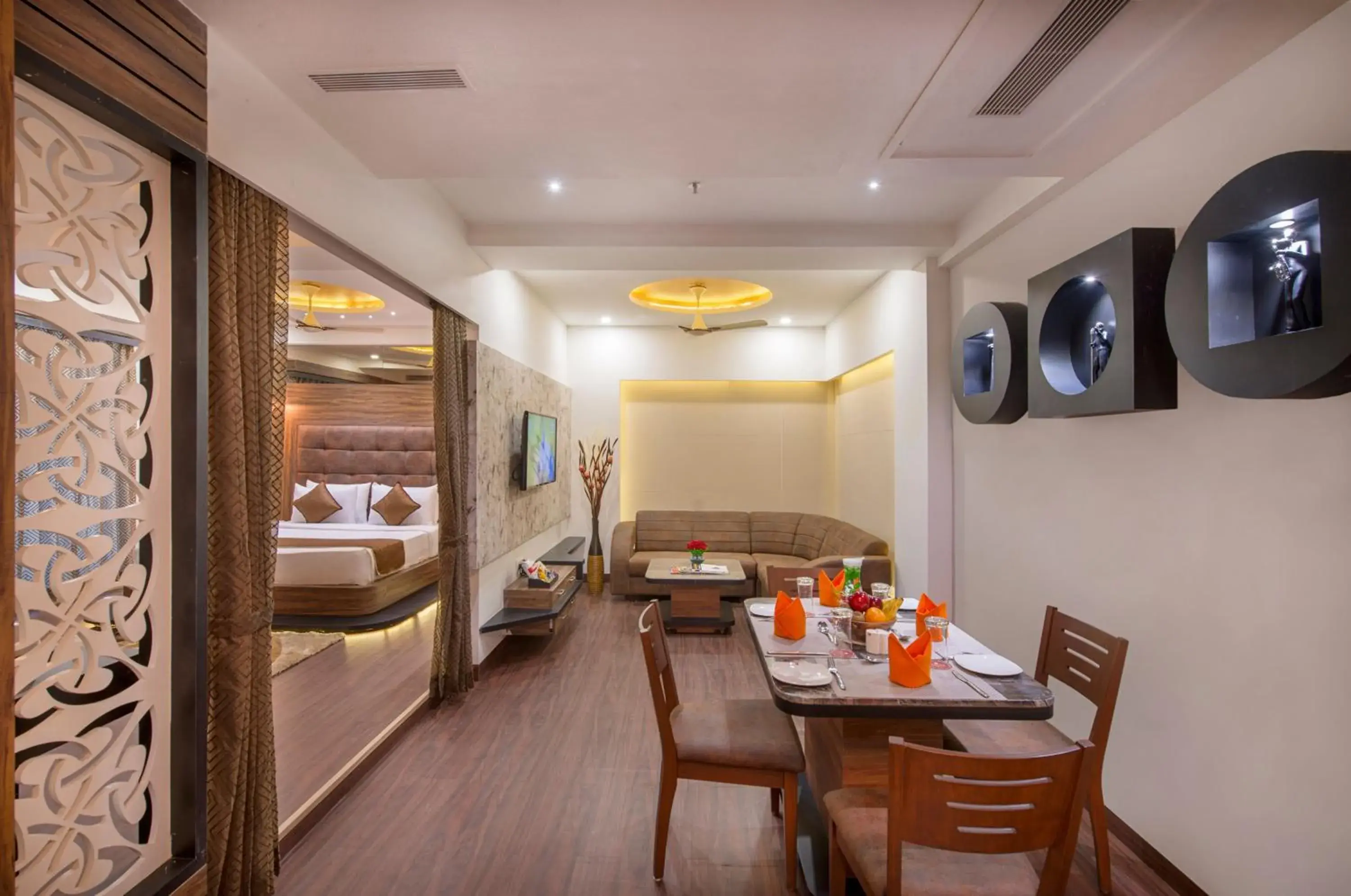 Suite - single occupancy in Lords Eco Inn Morbi Suite - single occupancy in Lords Eco Inn Morbi