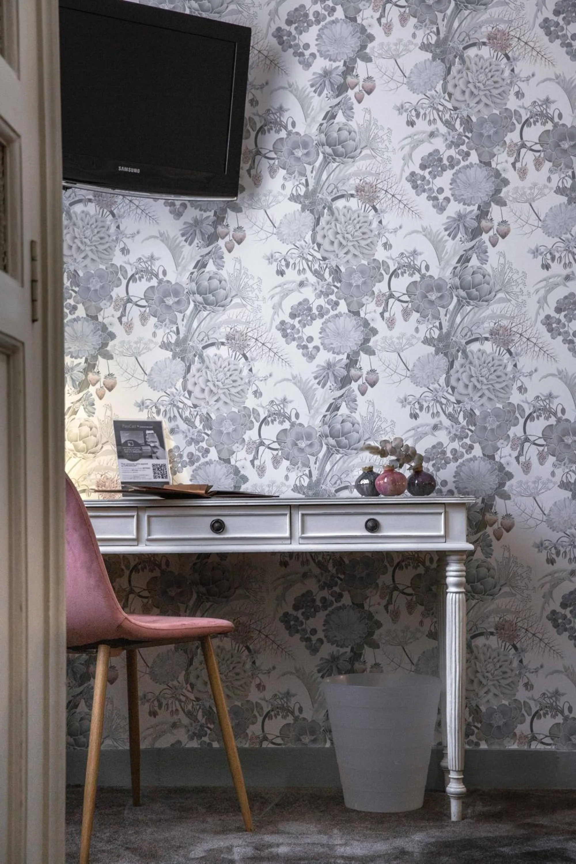 Shower in Demeures & Châteaux - Hôtel Le Saint Pierre, La Baule-Escoublac