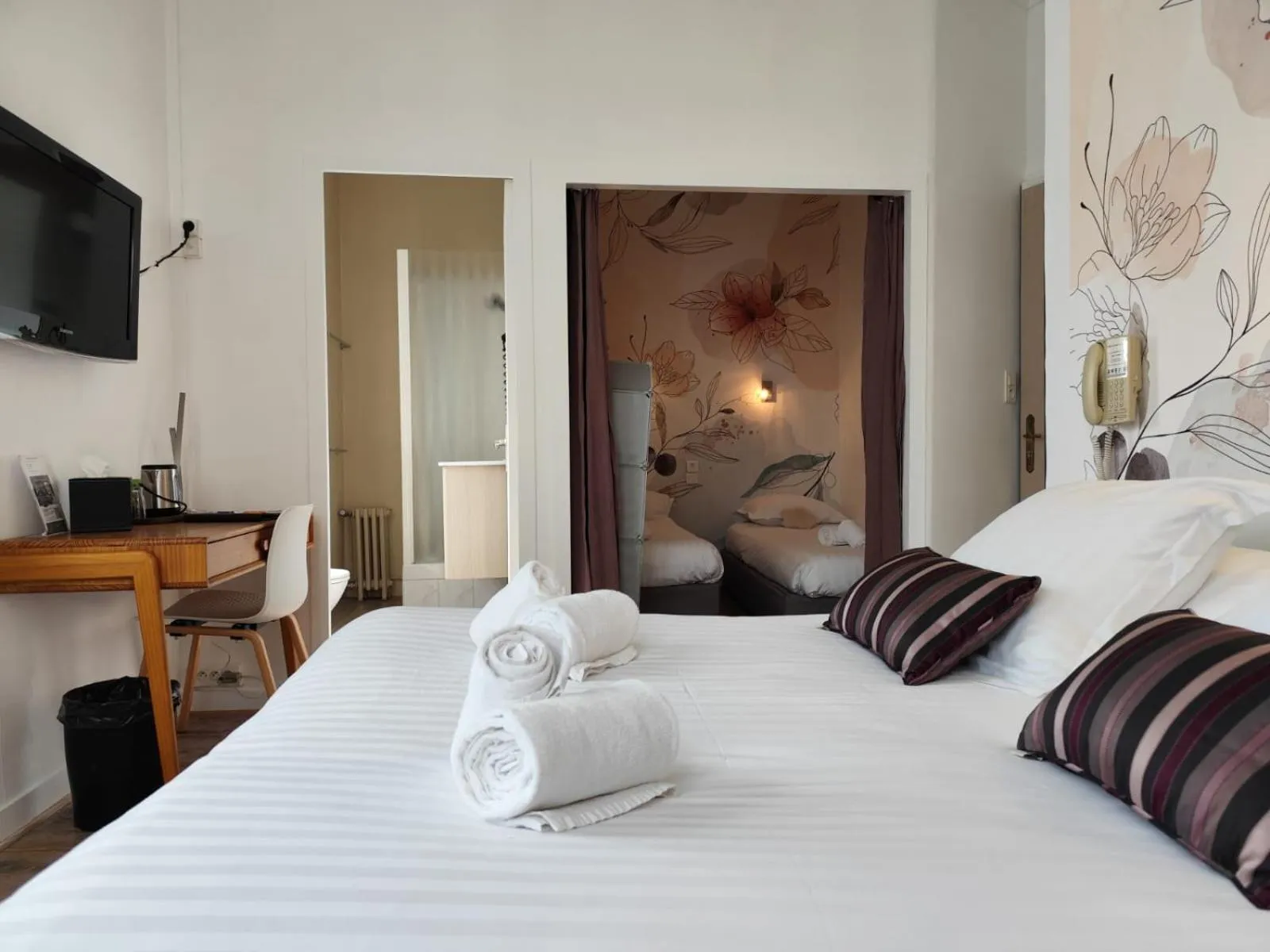 Family, Bed in Demeures & Châteaux - Hôtel Le Saint Pierre, La Baule-Escoublac