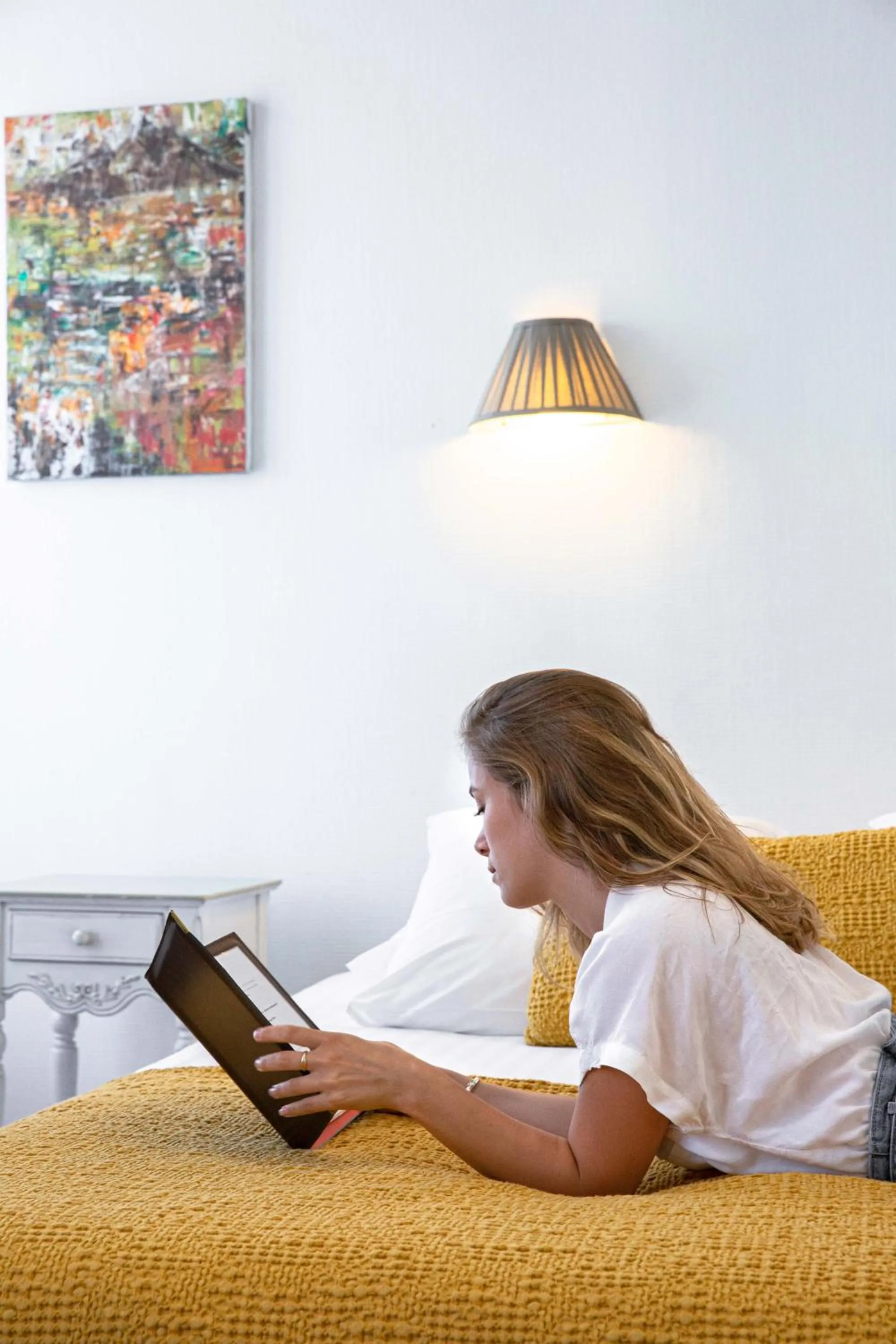 Balcony/Terrace, Bed in Demeures & Châteaux - Hôtel Le Saint Pierre, La Baule-Escoublac