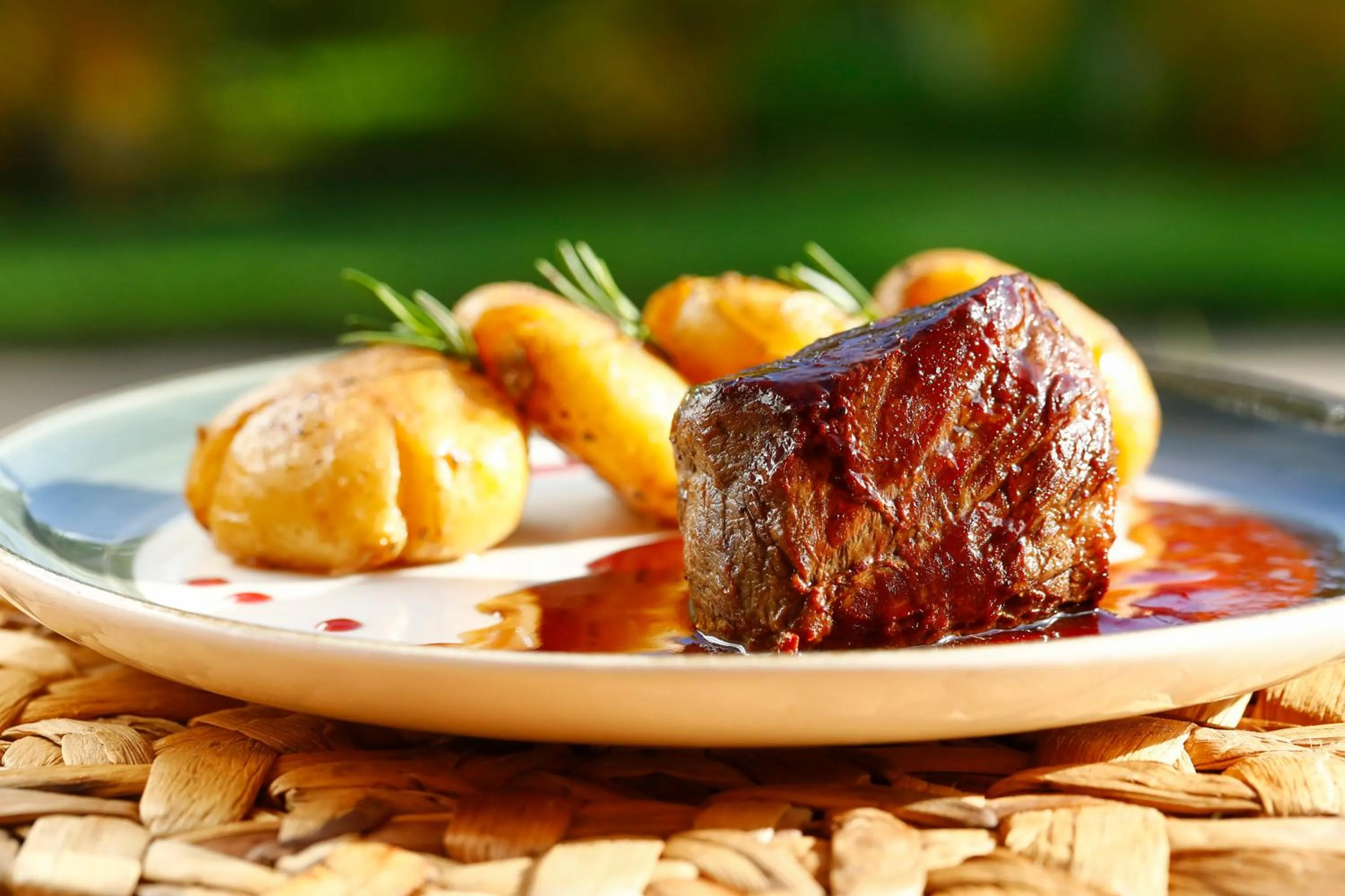 Restaurant/places to eat in Pousada Tatuá