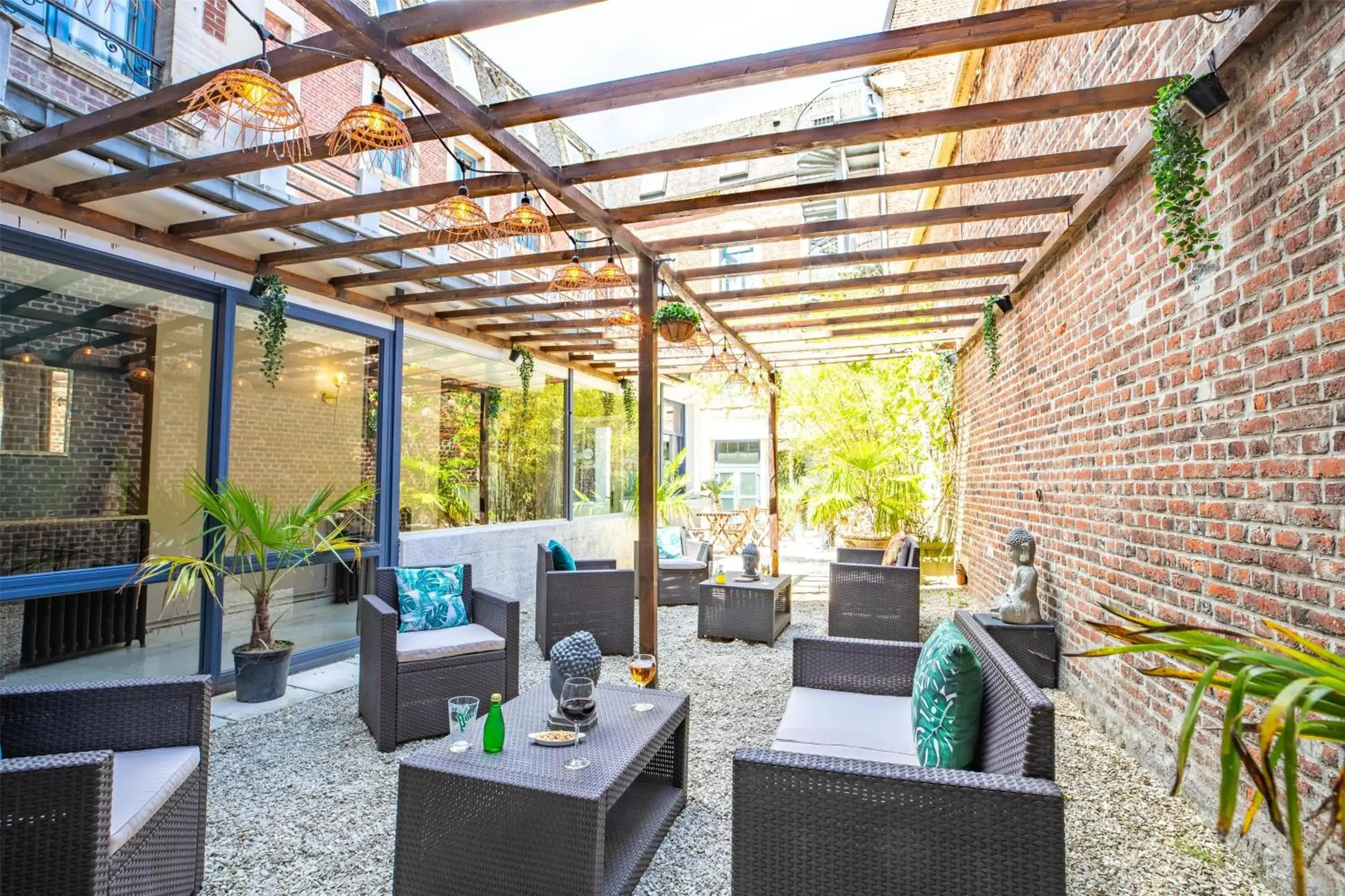 Property building in Best Western Hotel Saint Claude Property building in Best Western Hotel Saint Claude