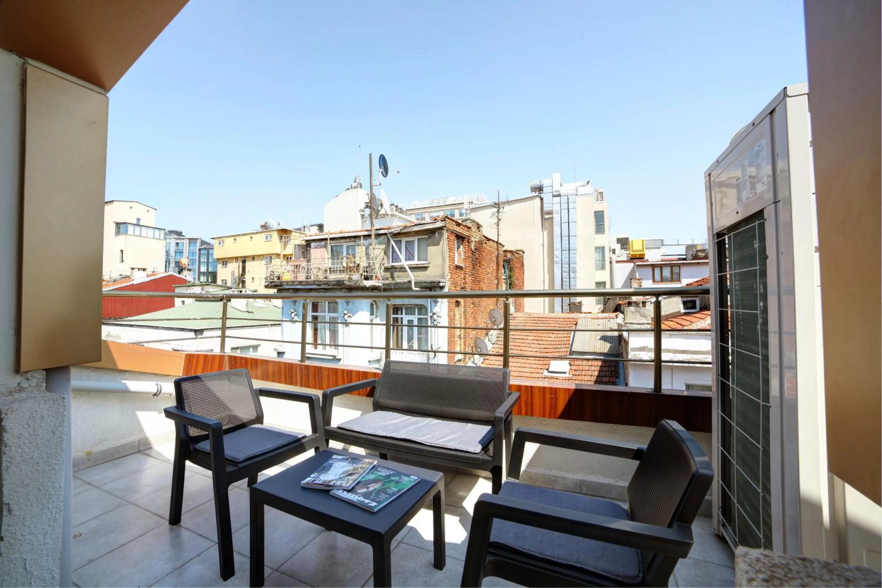 Balcony/Terrace in Beddington Residence Sisli
