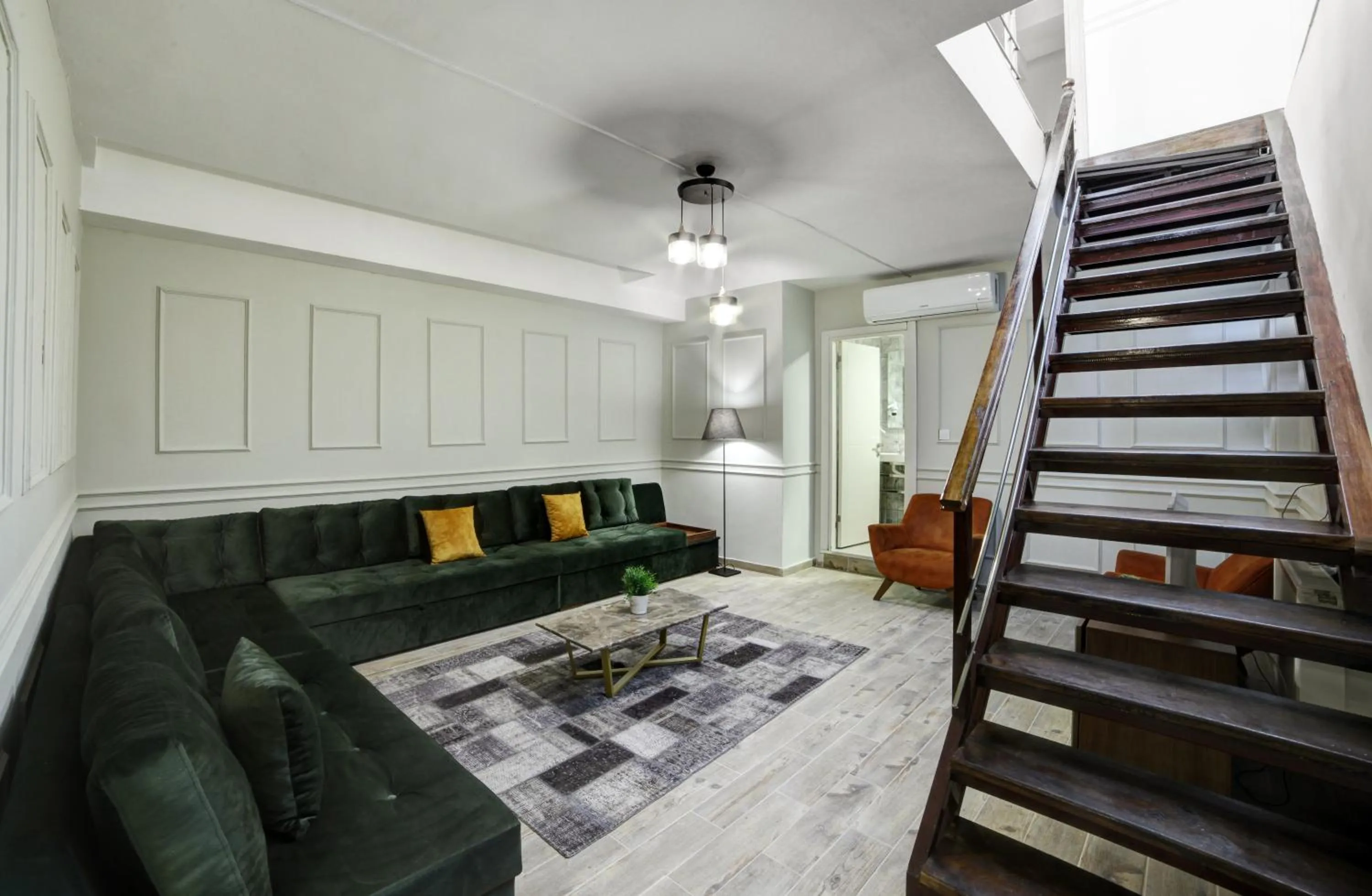 Toilet in Beddington Residence Sisli