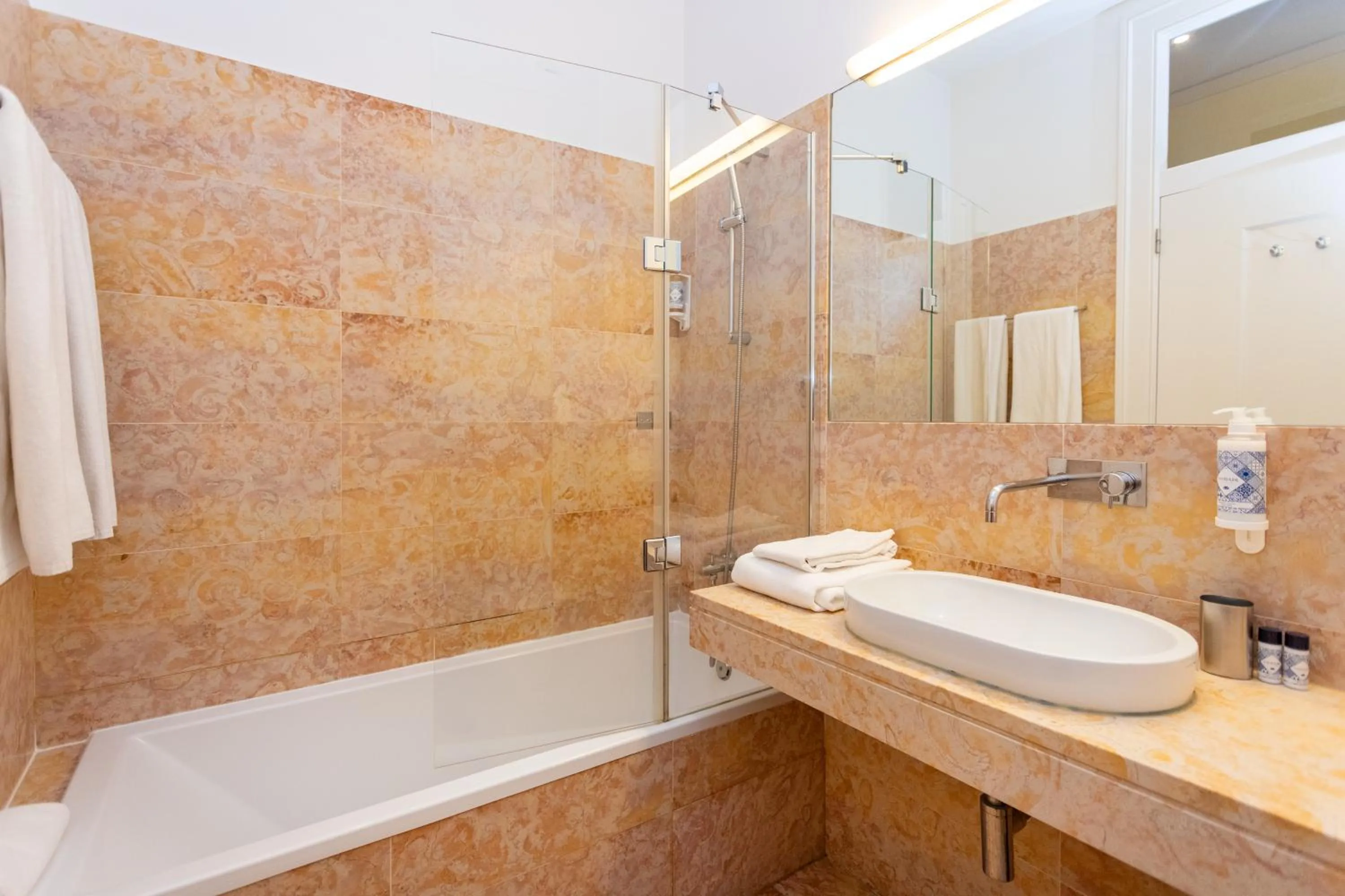 Casas da Baixa - Jules & Madeleine