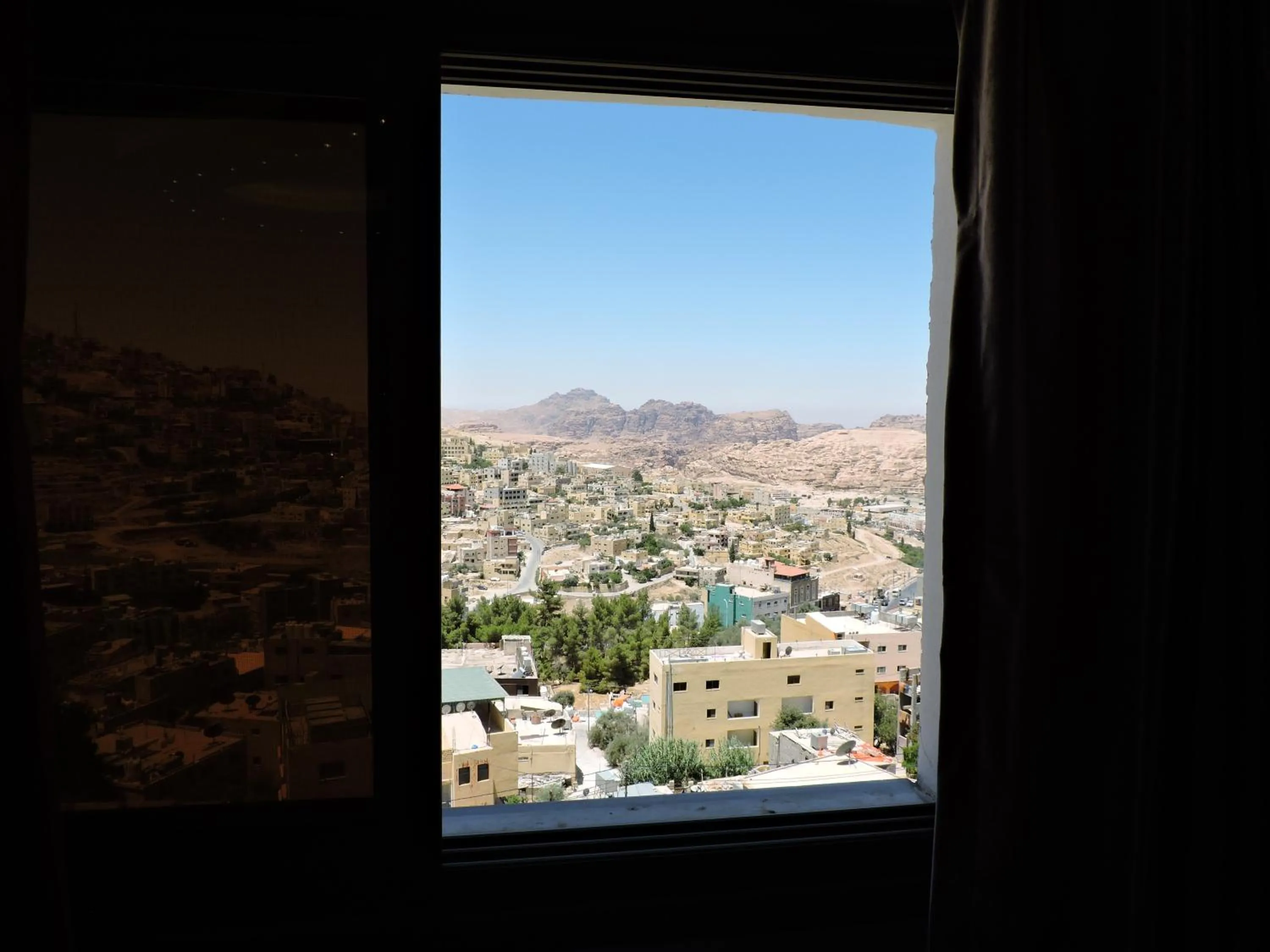 City view in Valentine Inn Luxury