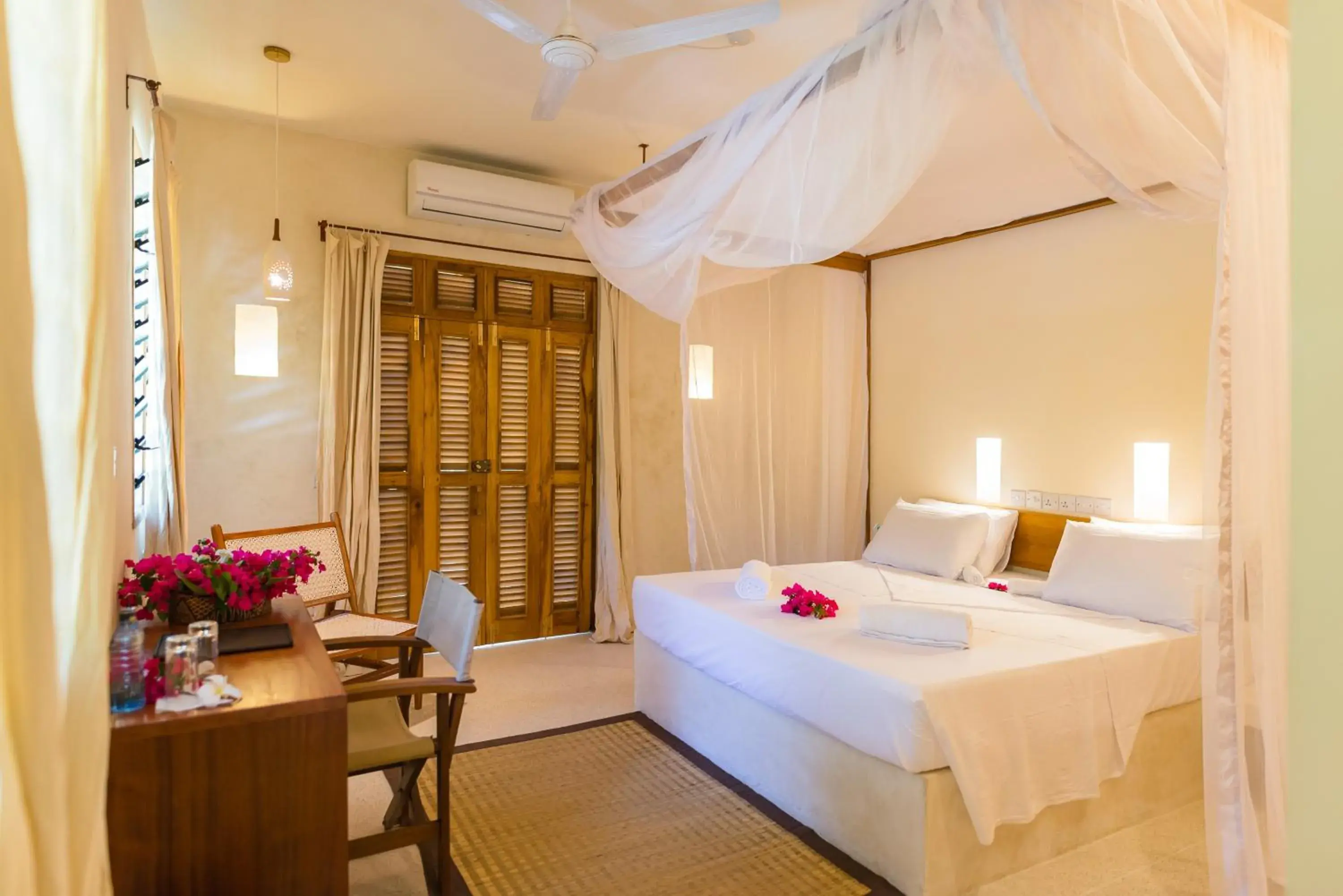 Deluxe Suite in Palm Garden ECO Boutique Hotel No Kids under 12 Deluxe Suite in Palm Garden ECO Boutique Hotel No Kids under 12