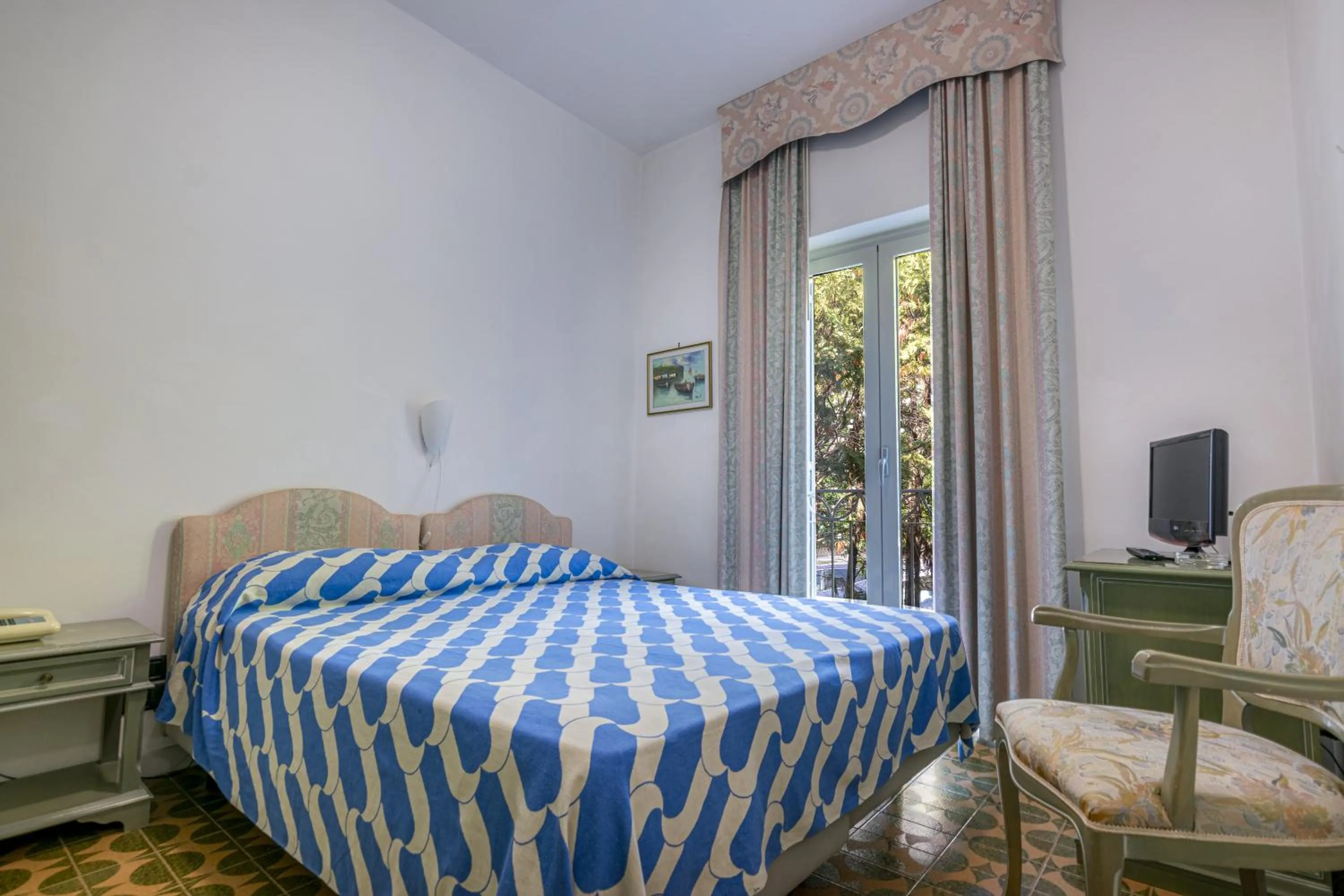 Bedroom, Bed in Hotel Poseidon