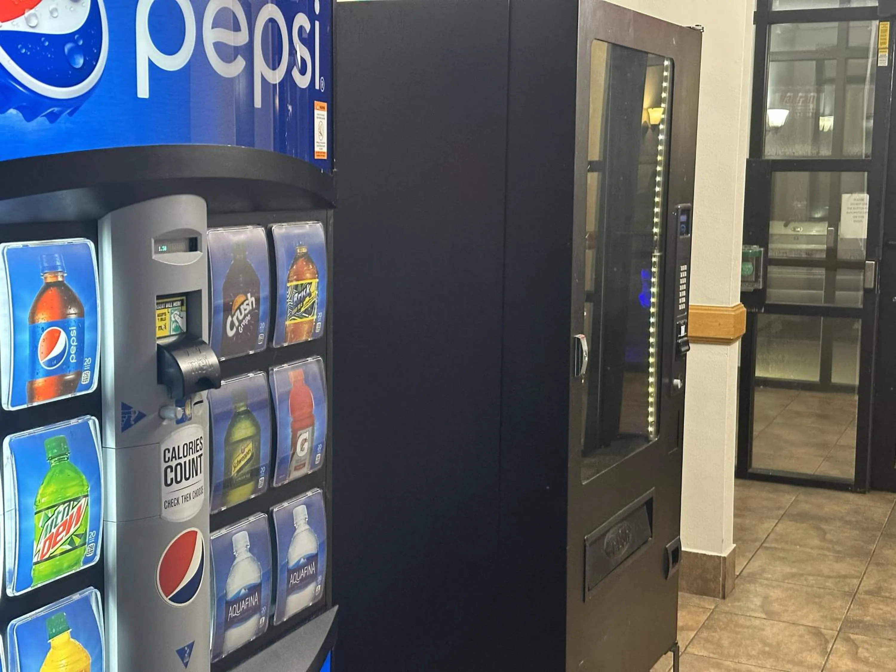 vending machine in Red Roof Inn & Suites Middleborough