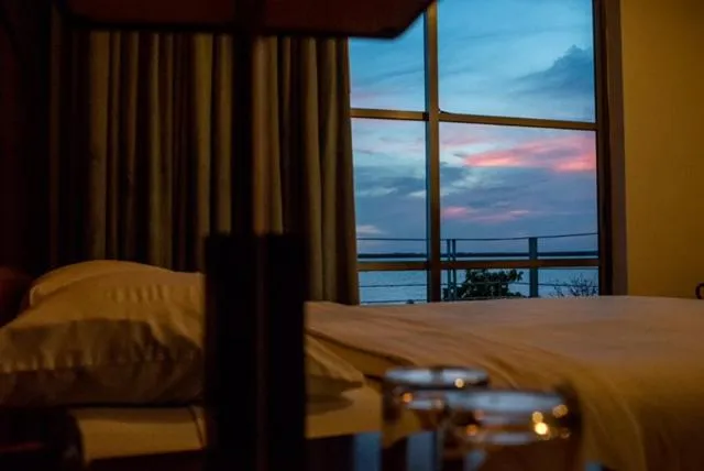 View (from property/room), Bed in Hotel Noor