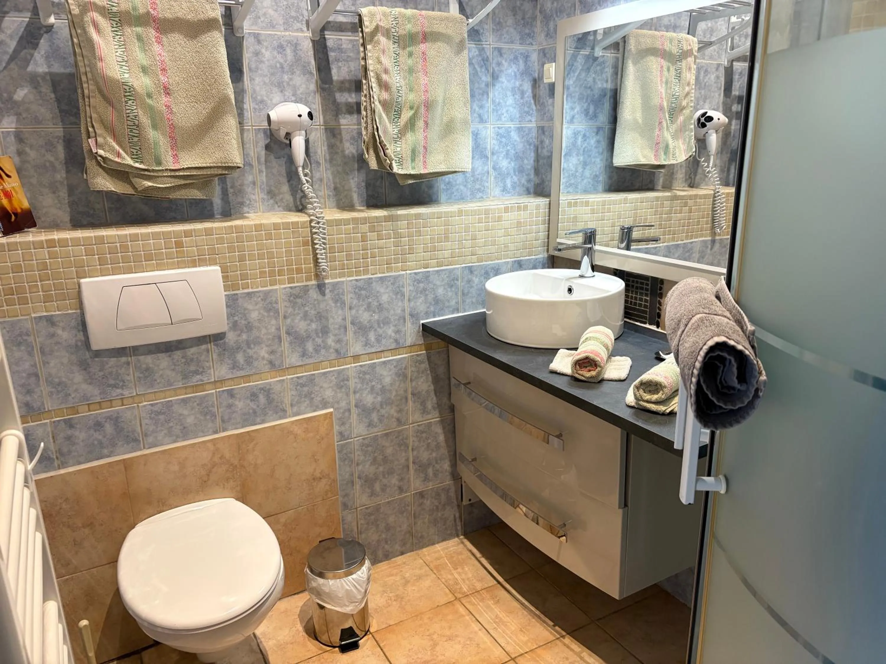 Bathroom in Casa di Floumy