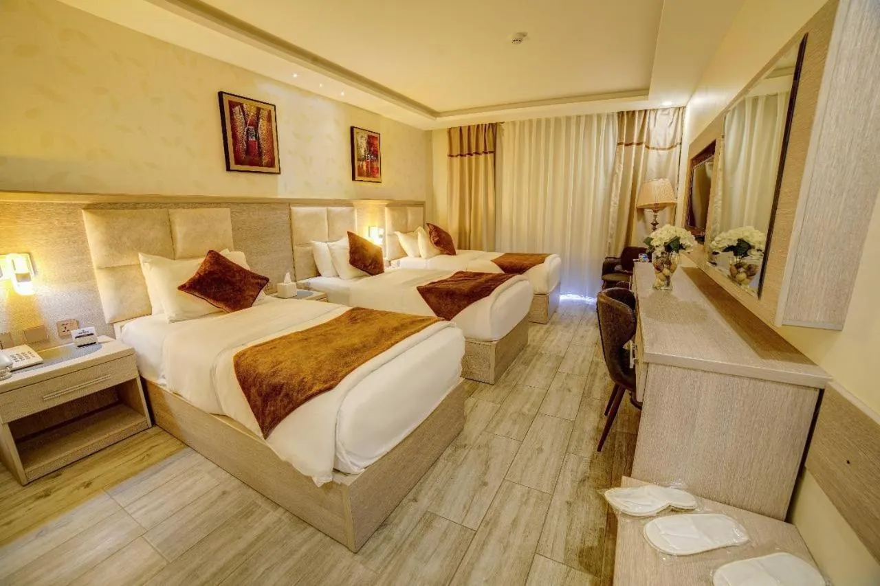 Bed in Laverda Hotel