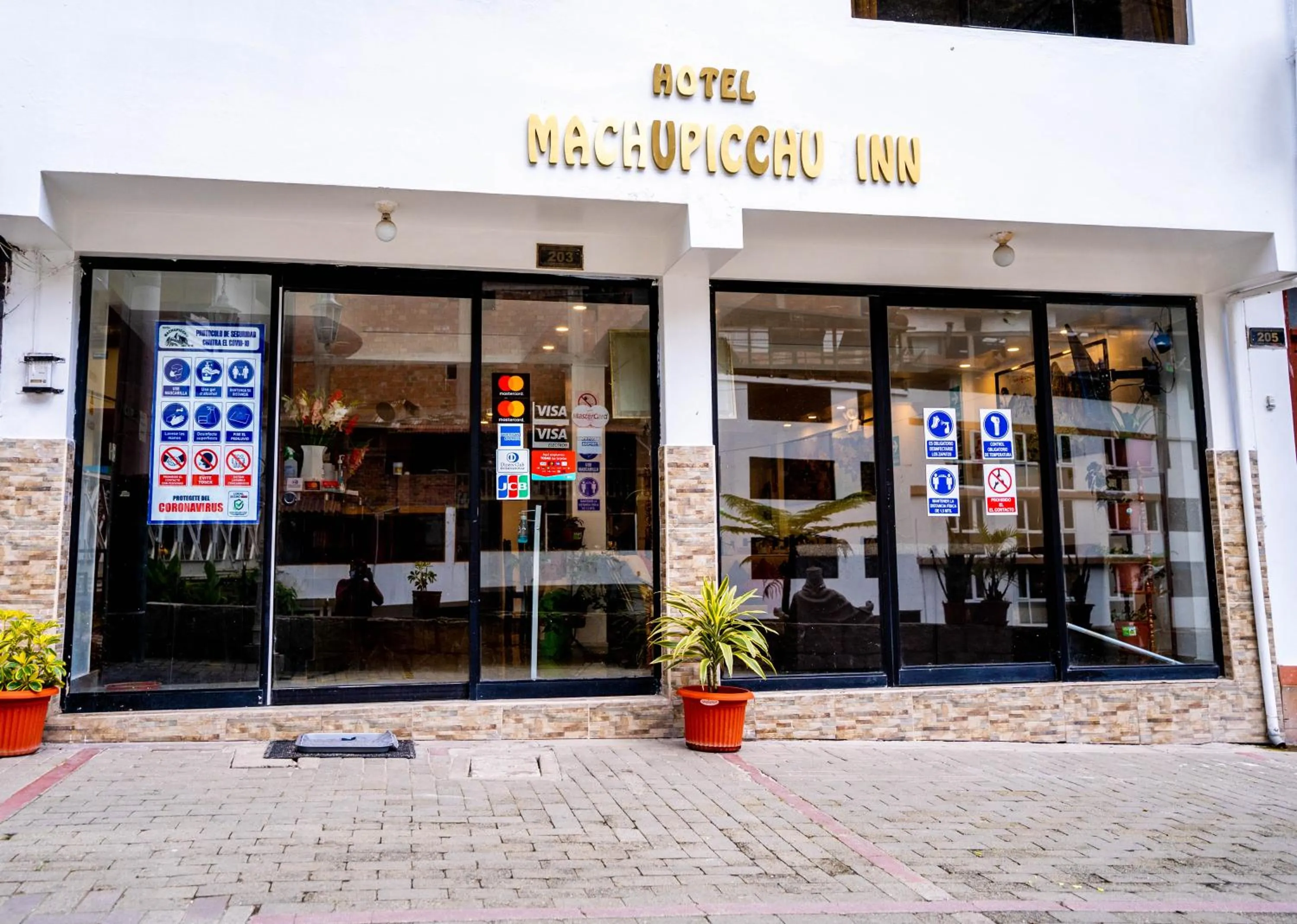 Facade/entrance in Hotel Machupicchu Inn