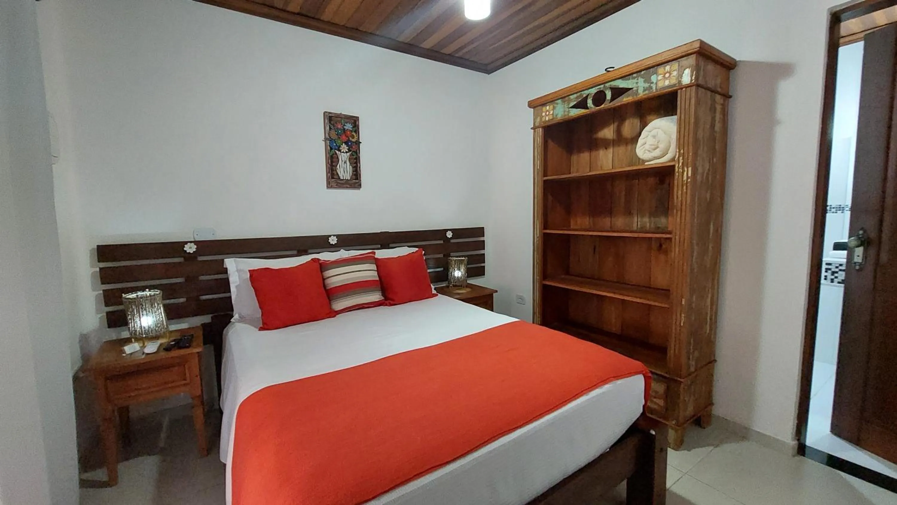 Bed in Pousada Canoa Caiçara Ilhabela