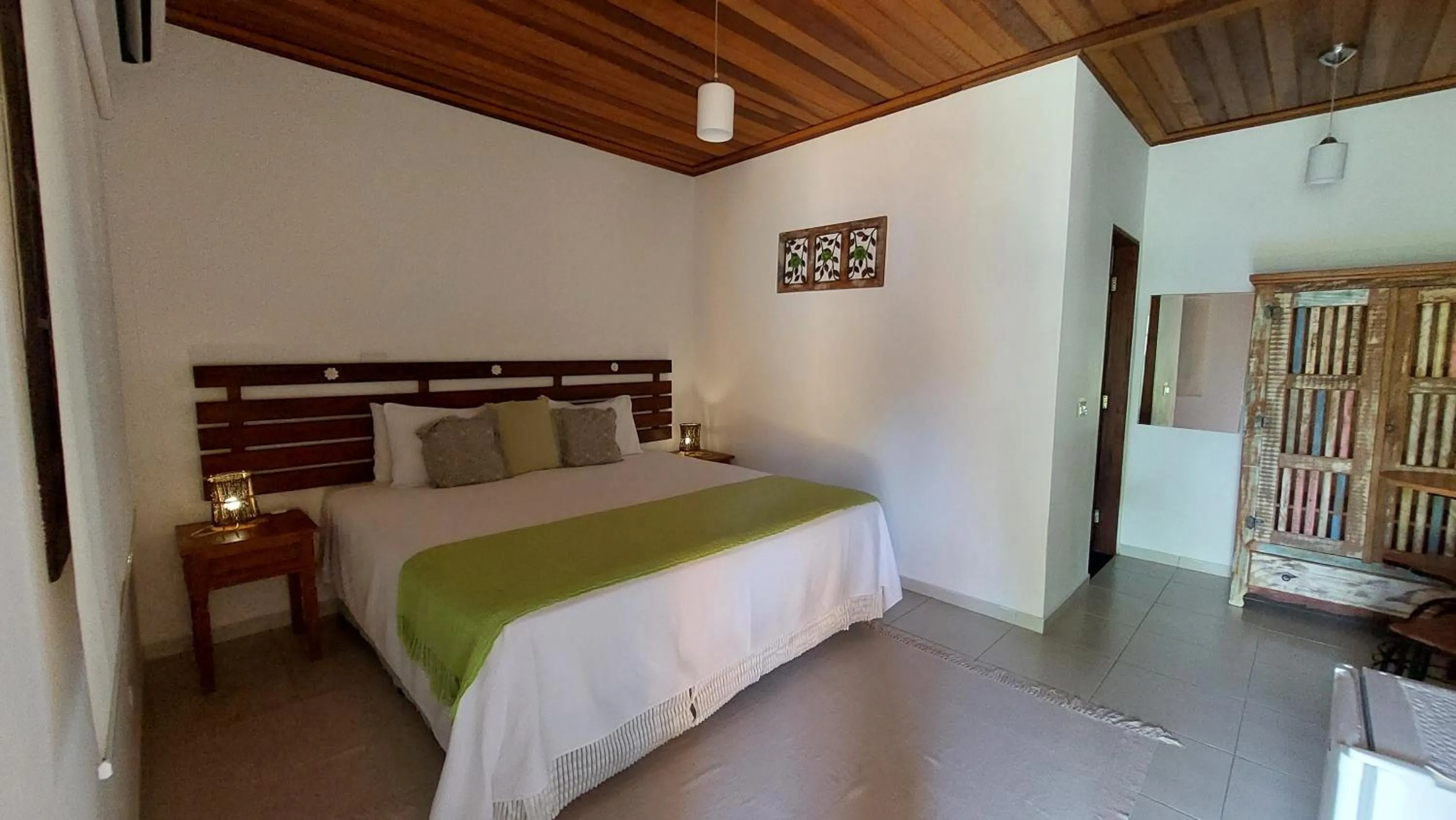 Bed in Pousada Canoa Caiçara Ilhabela