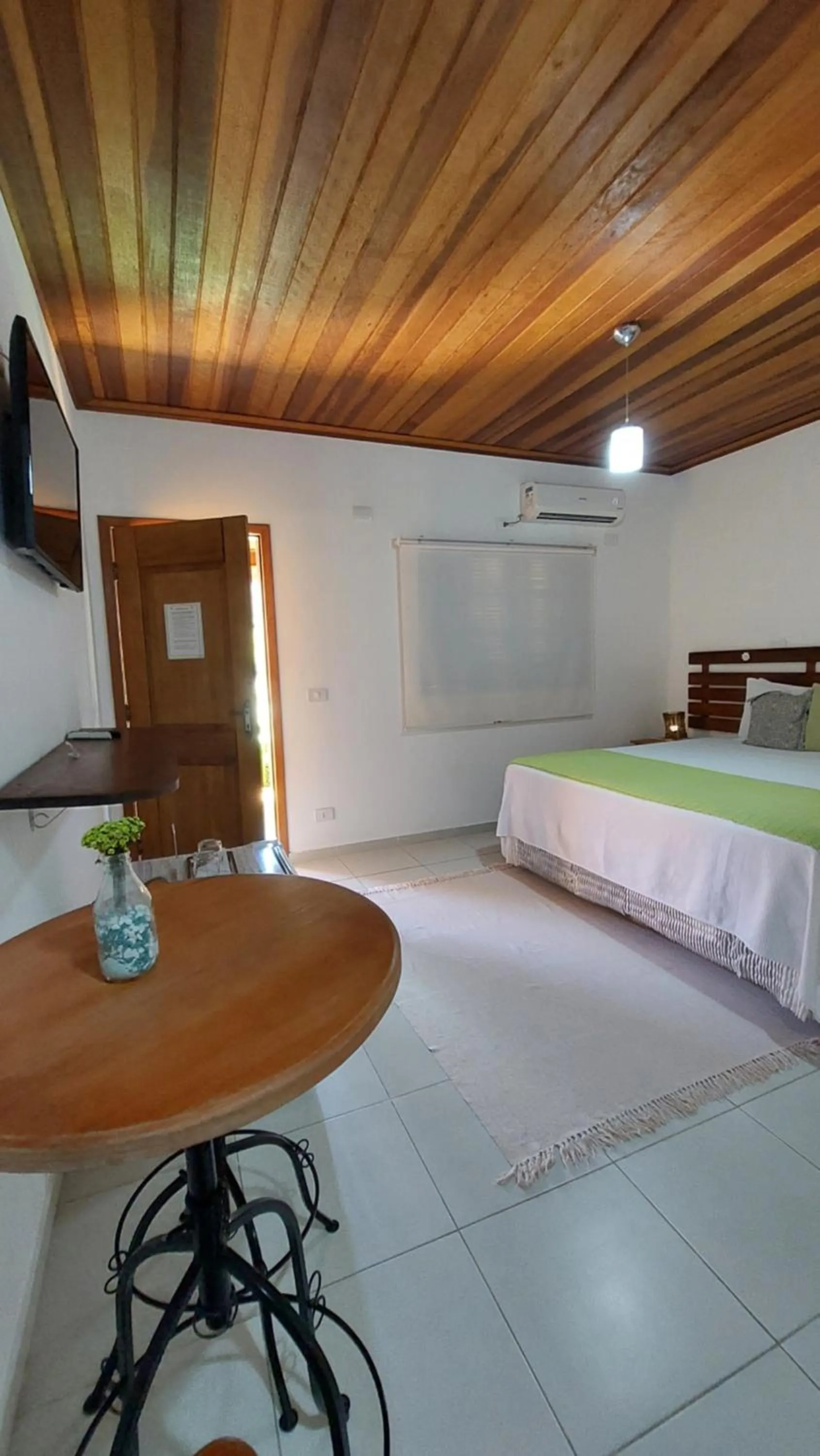 Bed in Pousada Canoa Caiçara Ilhabela