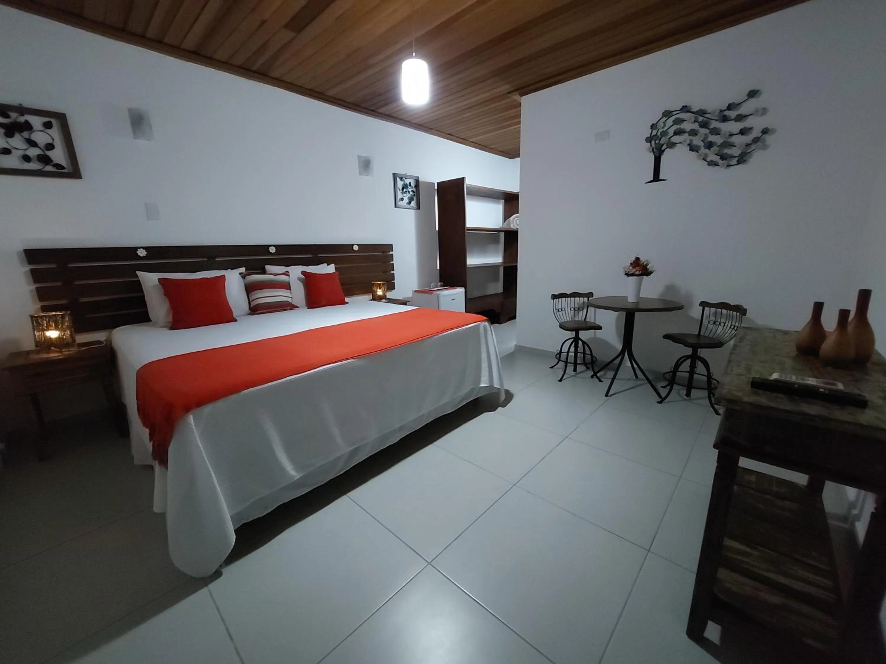 Bed in Pousada Canoa Caiçara Ilhabela