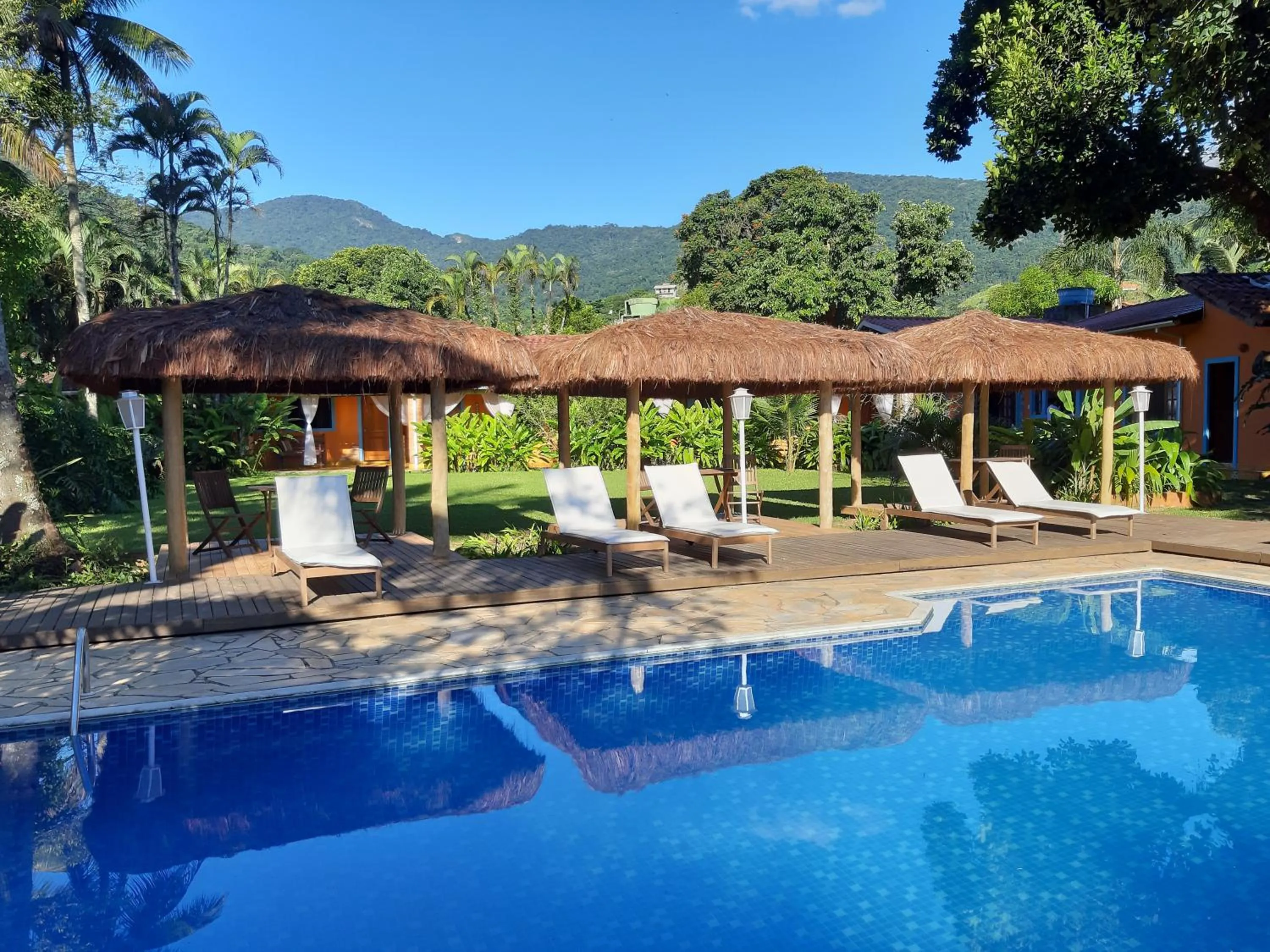 Pool view in Pousada Canoa Caiçara Ilhabela