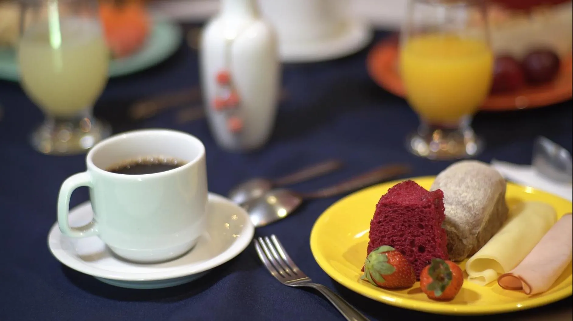 Breakfast in Pousada Canoa Caiçara Ilhabela