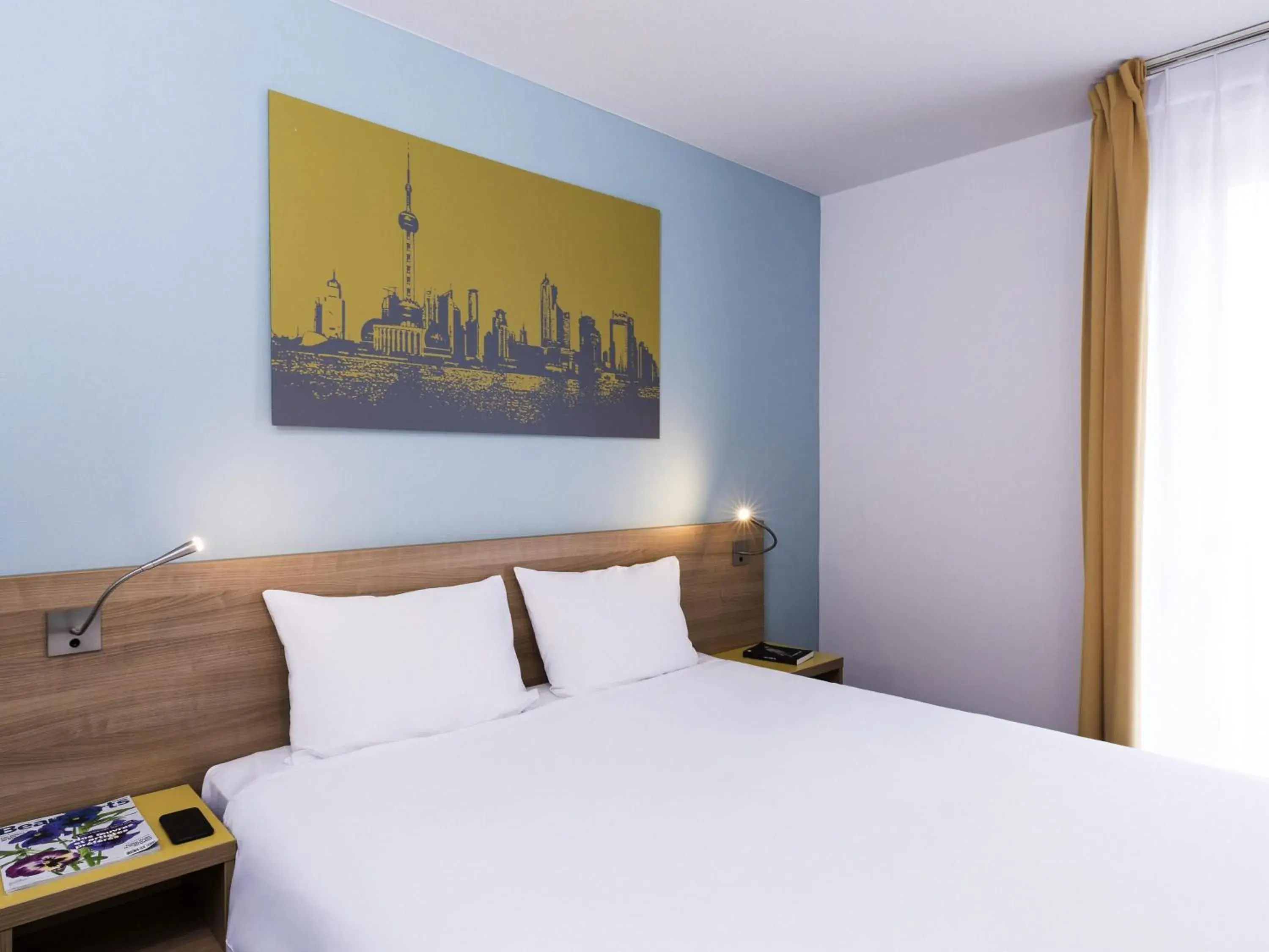 Bedroom, Bed in Aparthotel Adagio Access Paris Clamart Bedroom, Bed in Aparthotel Adagio Access Paris Clamart