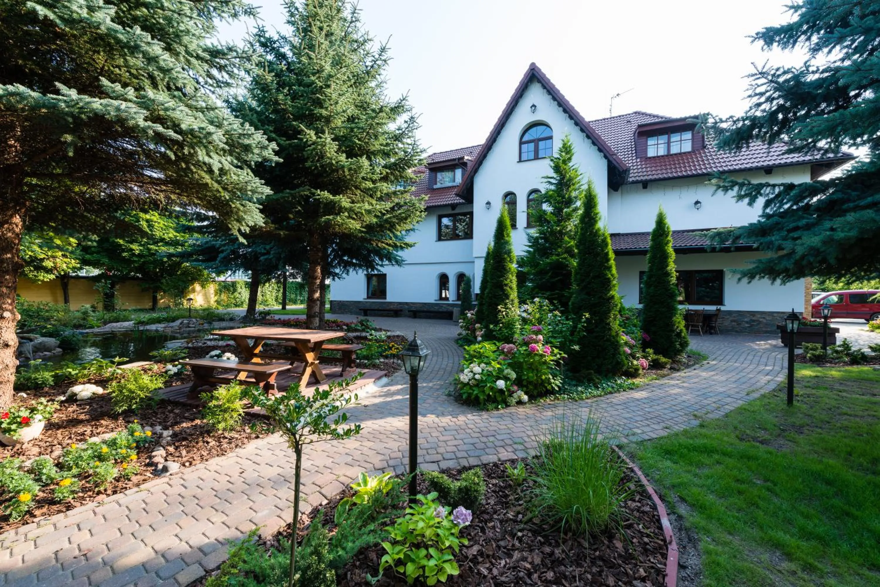 Property building in Dworek staropolski