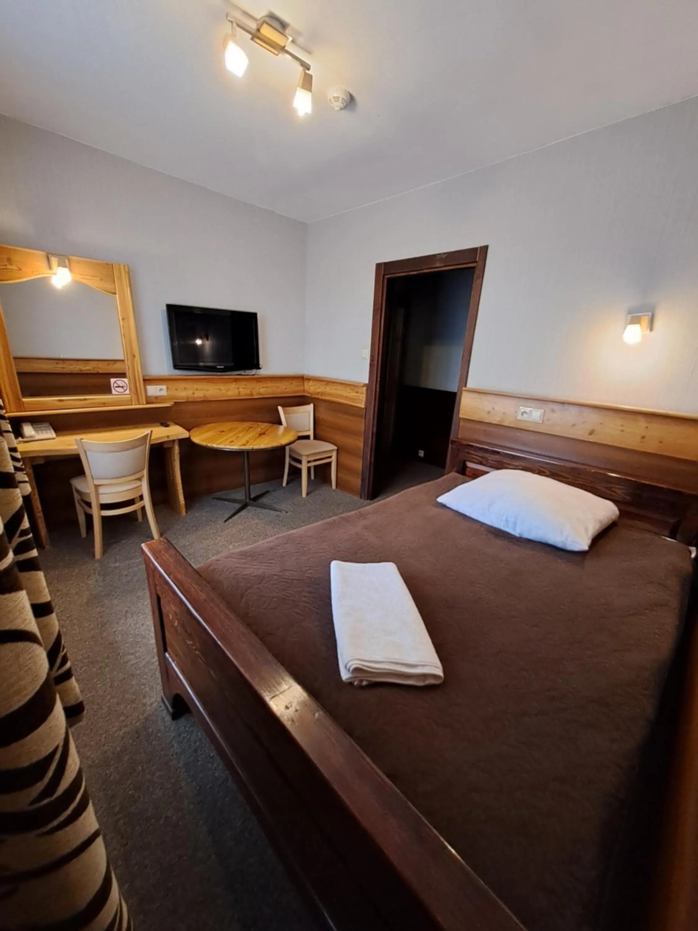 Bed in Dworek staropolski