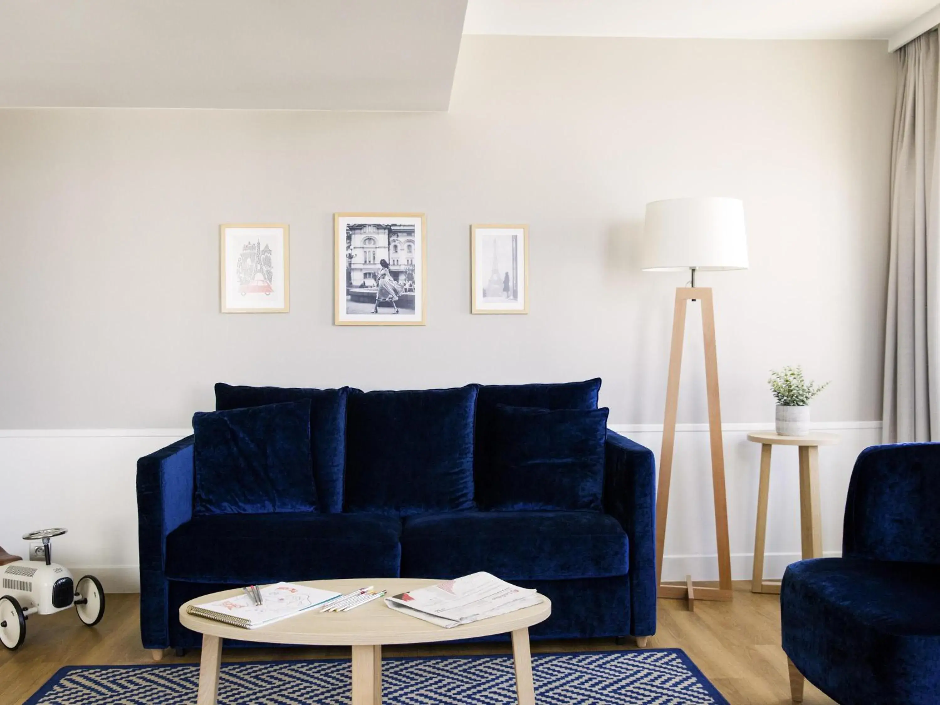 Bedroom in Aparthotel Adagio Paris Centre Tour Eiffel Bedroom in Aparthotel Adagio Paris Centre Tour Eiffel