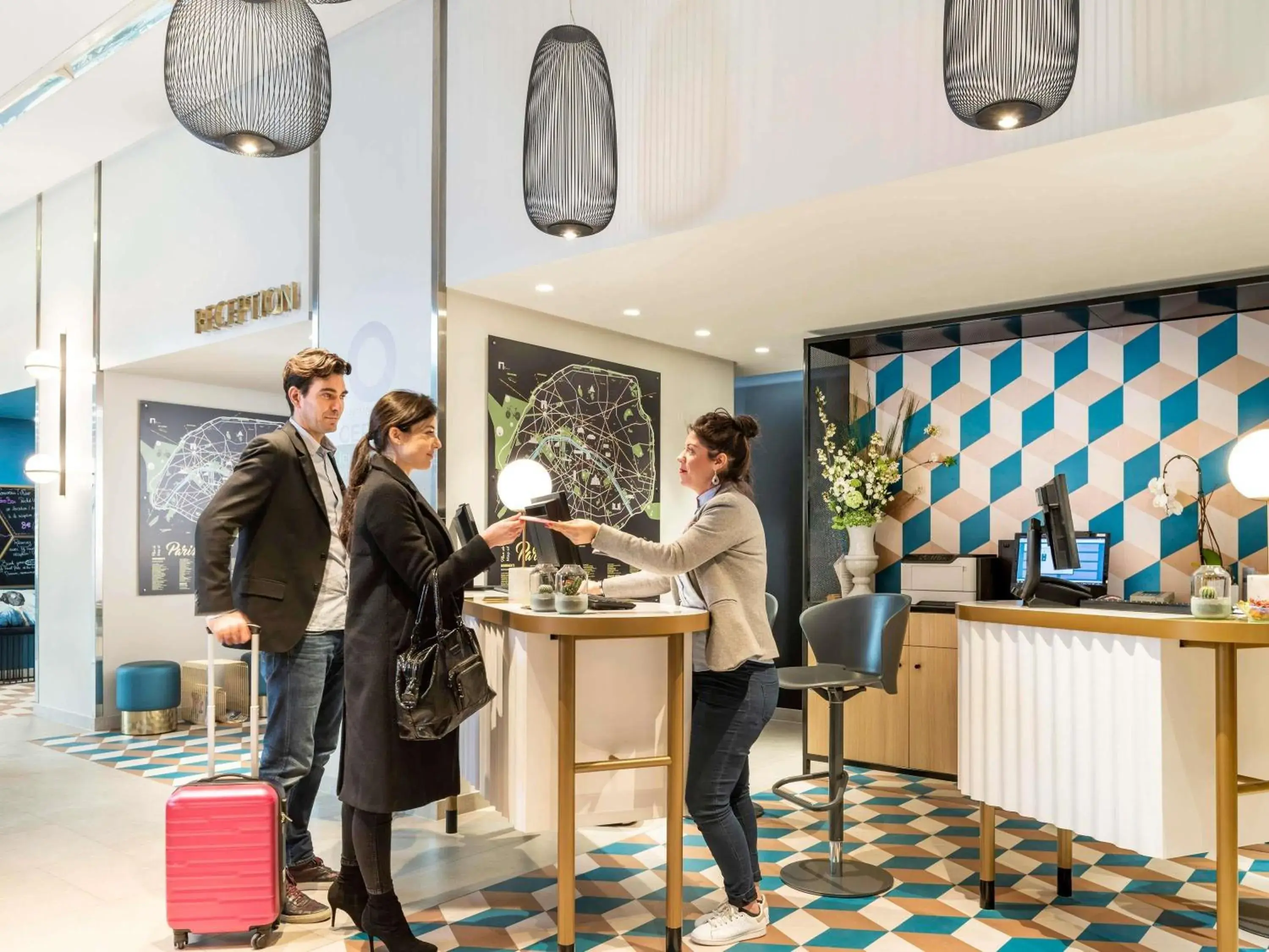 Property building in Aparthotel Adagio Paris Centre Tour Eiffel Property building in Aparthotel Adagio Paris Centre Tour Eiffel