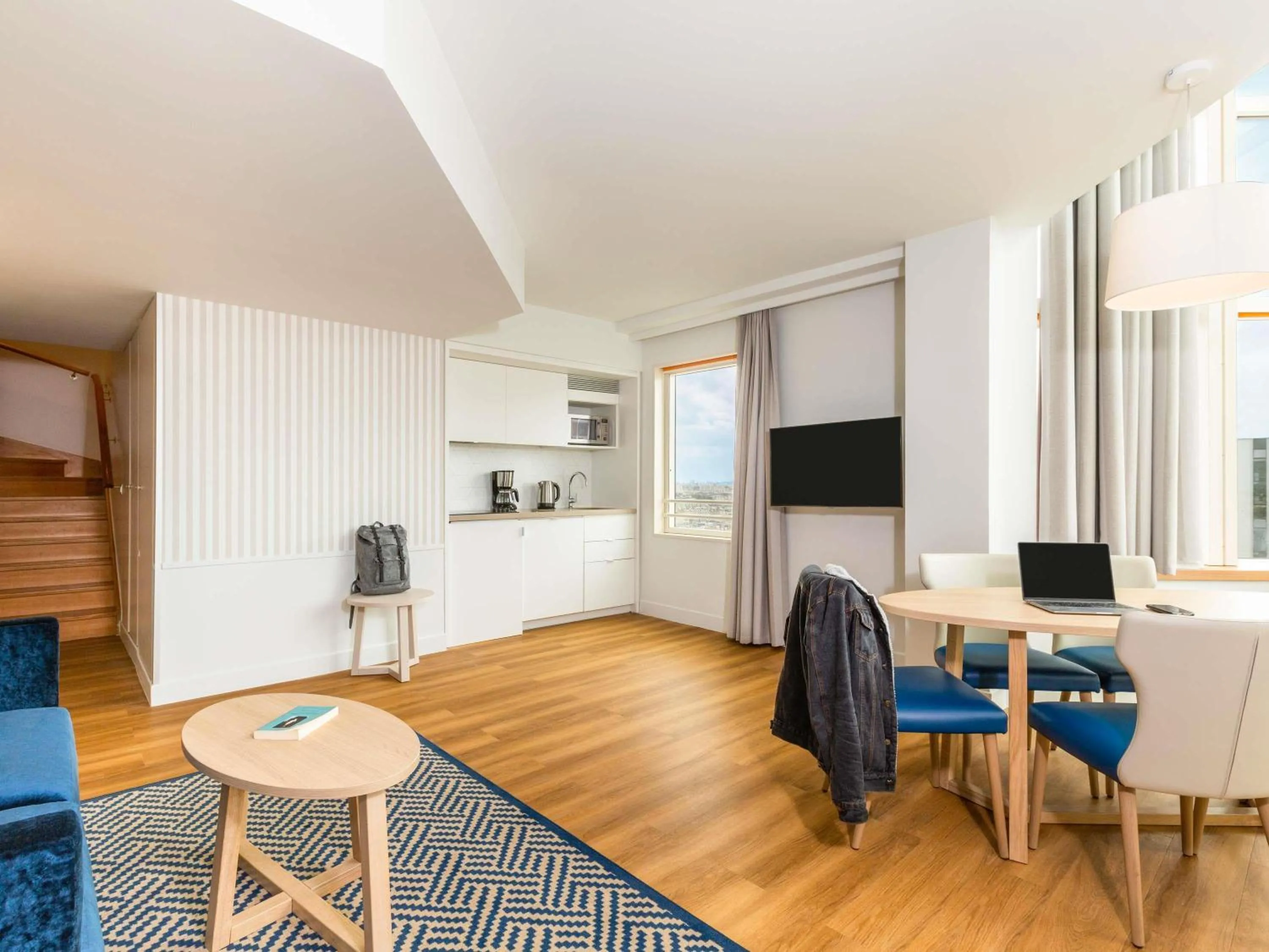 Bedroom in Aparthotel Adagio Paris Centre Tour Eiffel