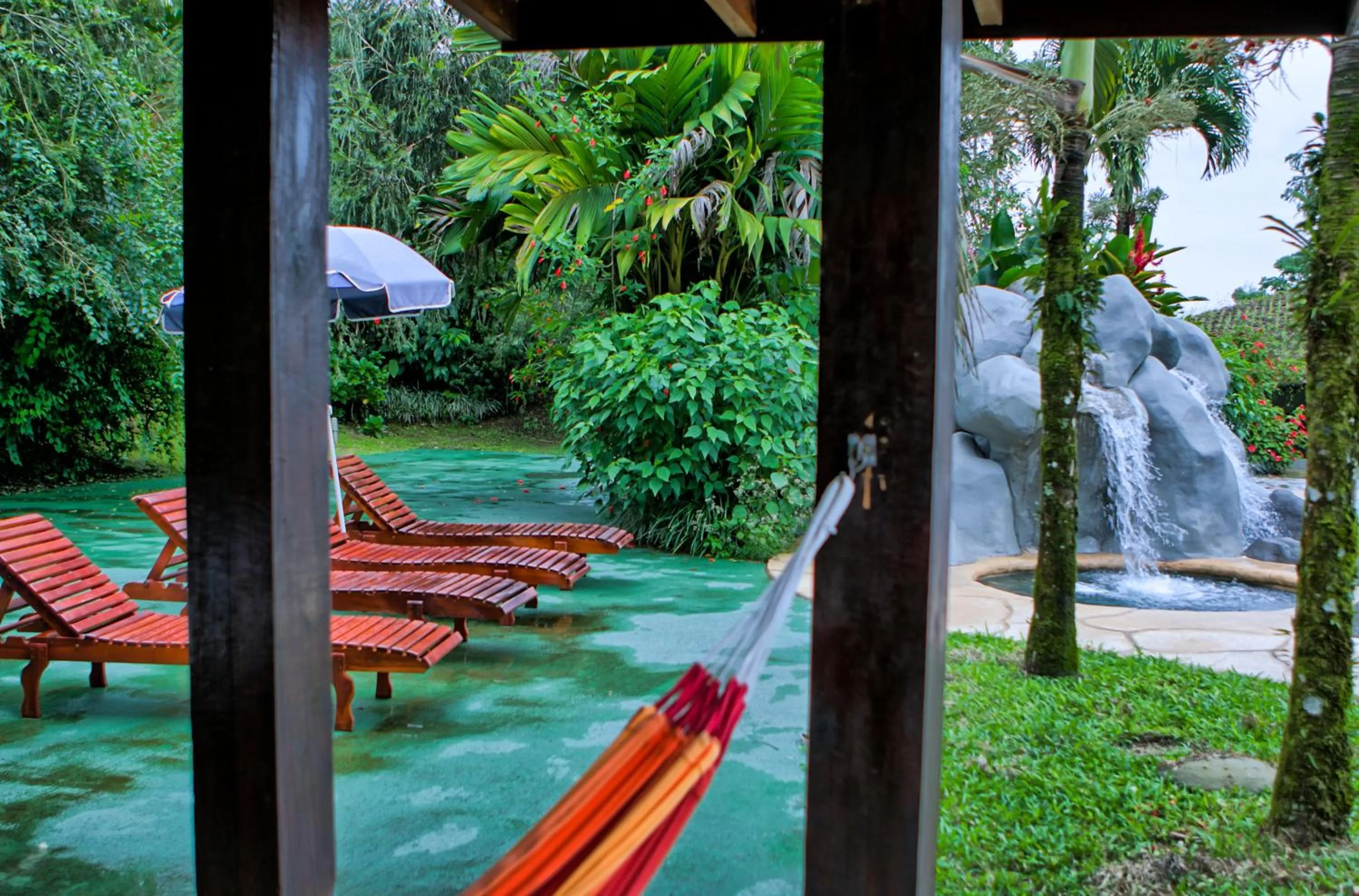 Swimming pool in Hotel Mountain Paradise