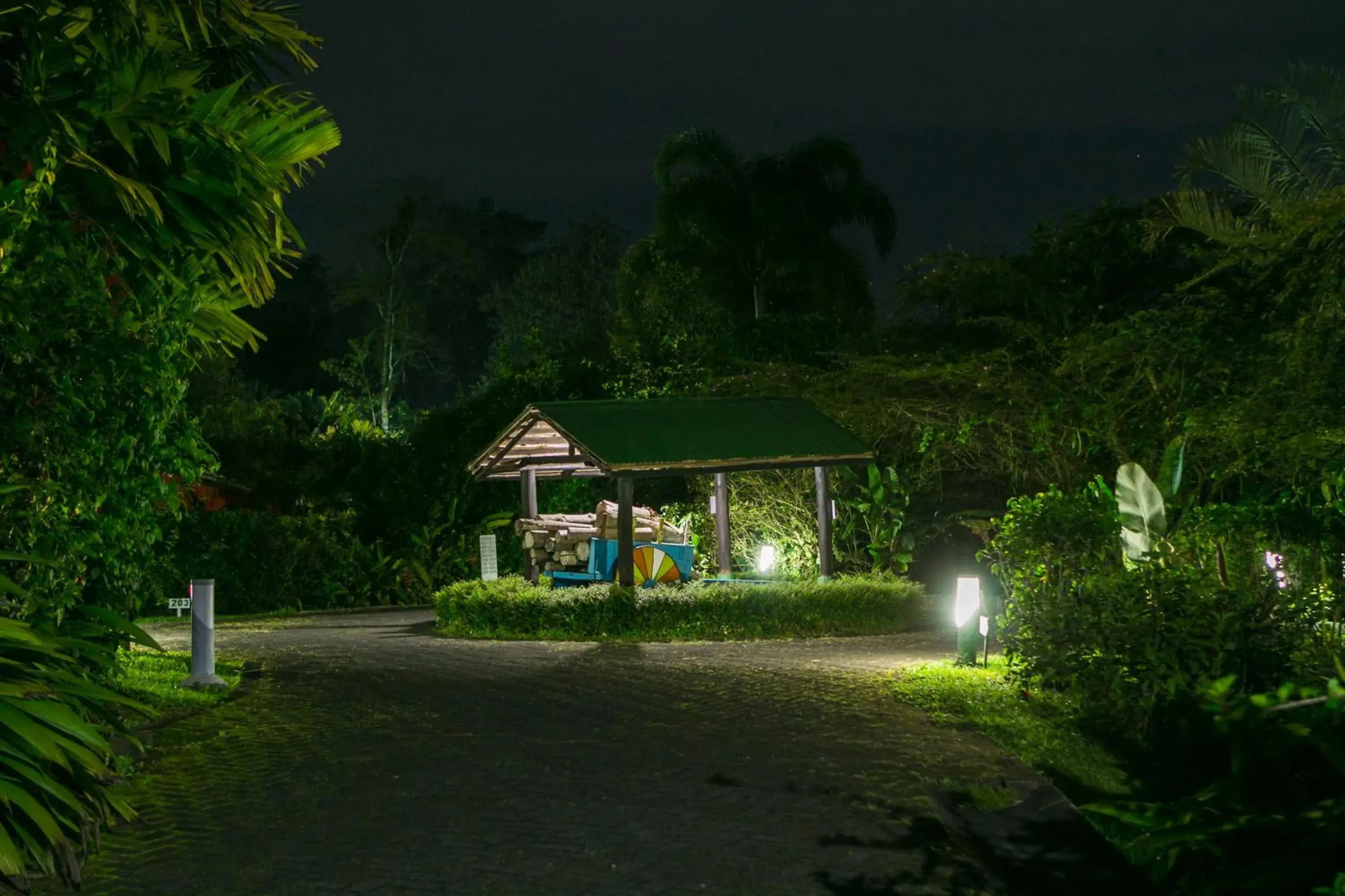Facade/entrance in Hotel Mountain Paradise Facade/entrance in Hotel Mountain Paradise