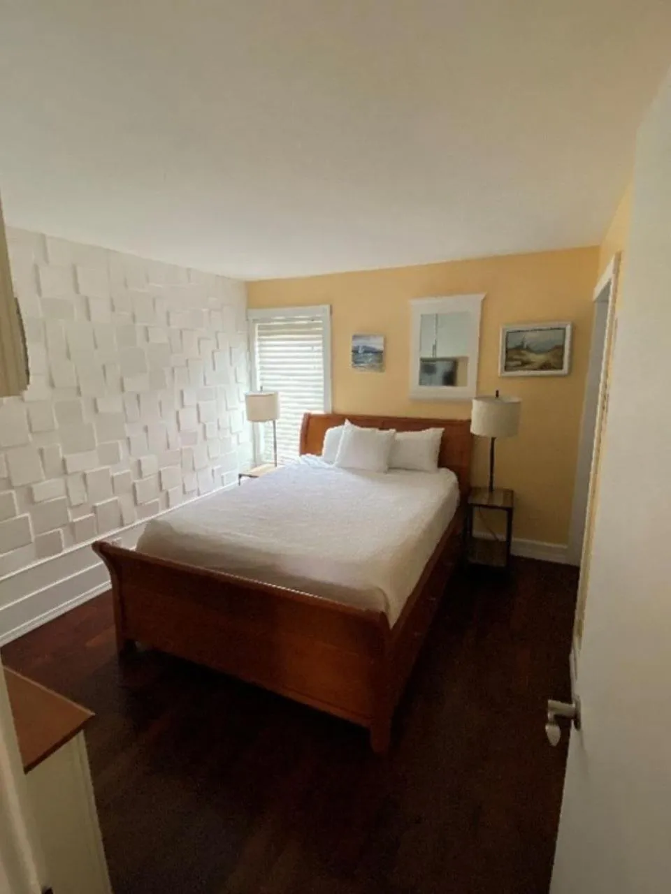 Bedroom, Bed in Embarcadero Resort