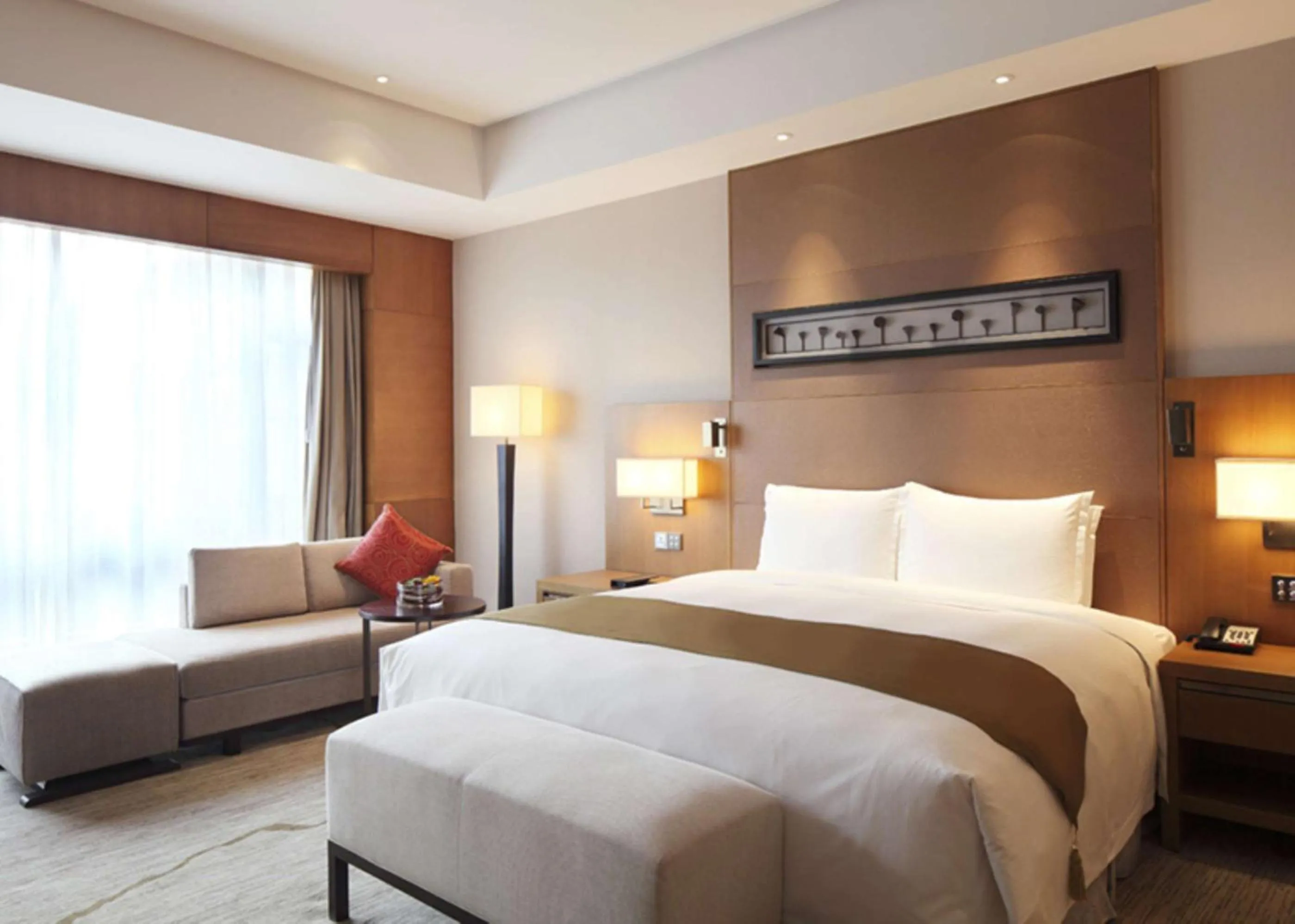 Bed in DoubleTree By Hilton Jiaxing