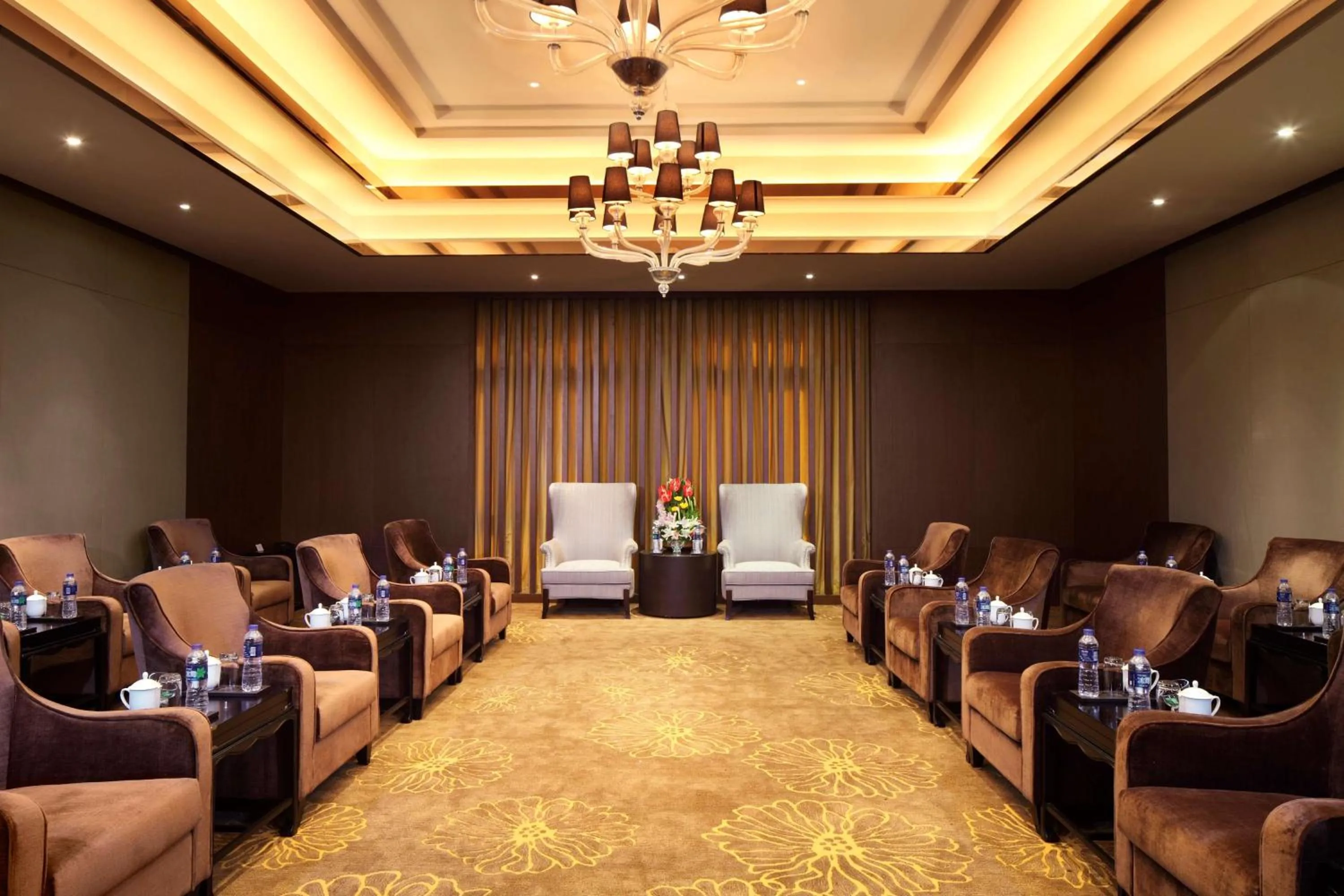 Meeting/conference room in DoubleTree By Hilton Jiaxing